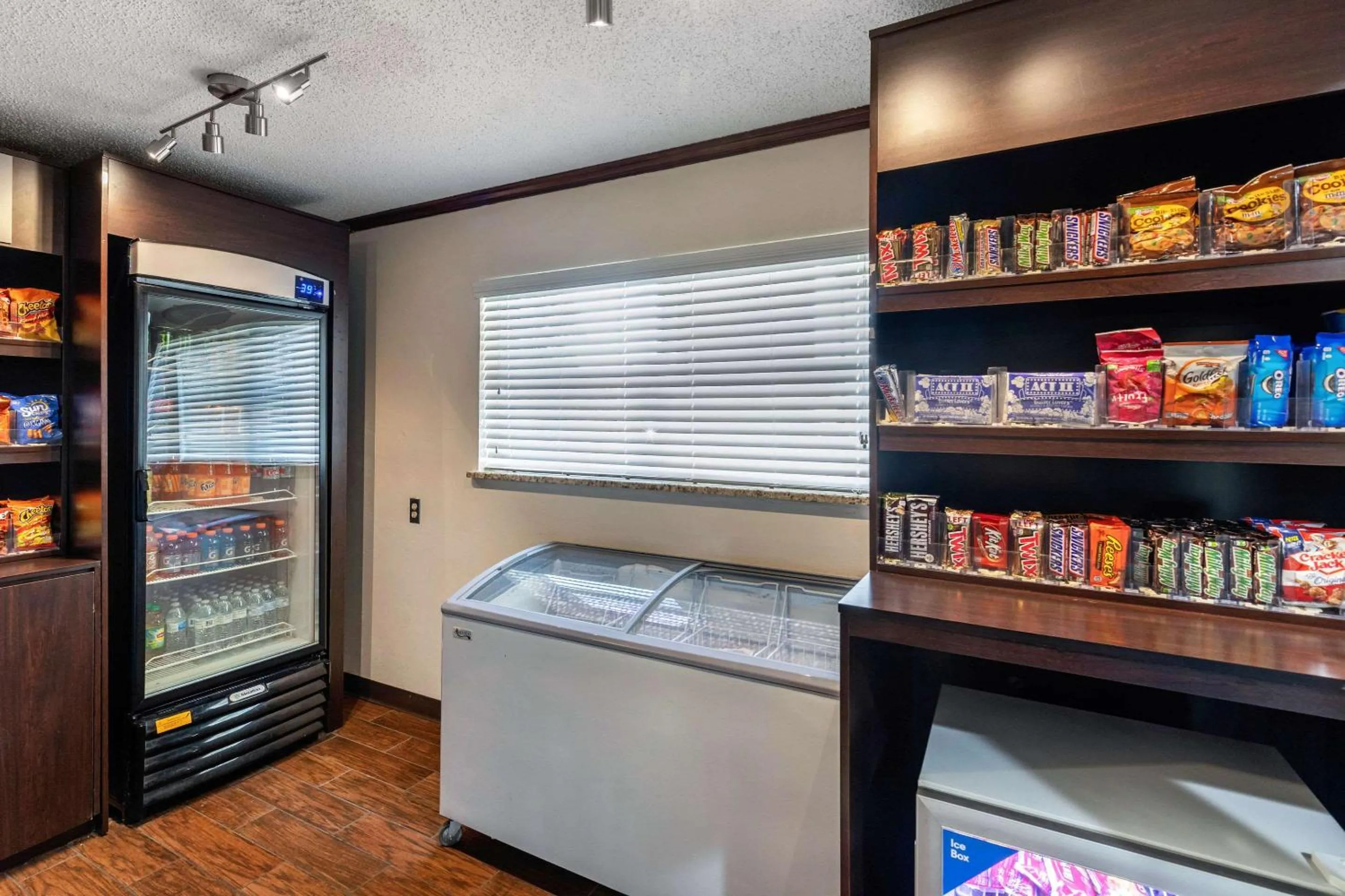 Other in Quality Suites Addison-Dallas