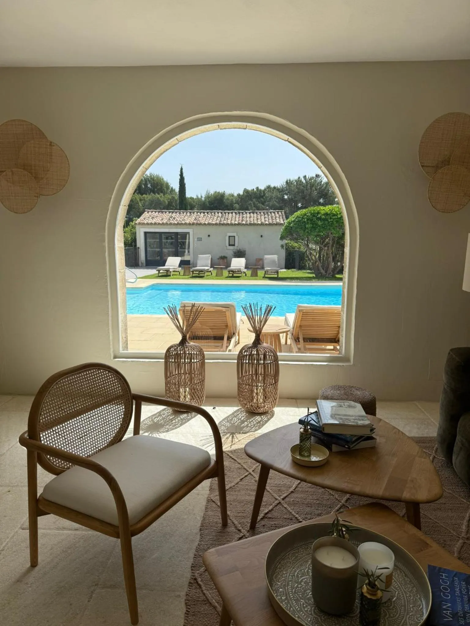 Living room in Val Baussenc, The Originals Relais