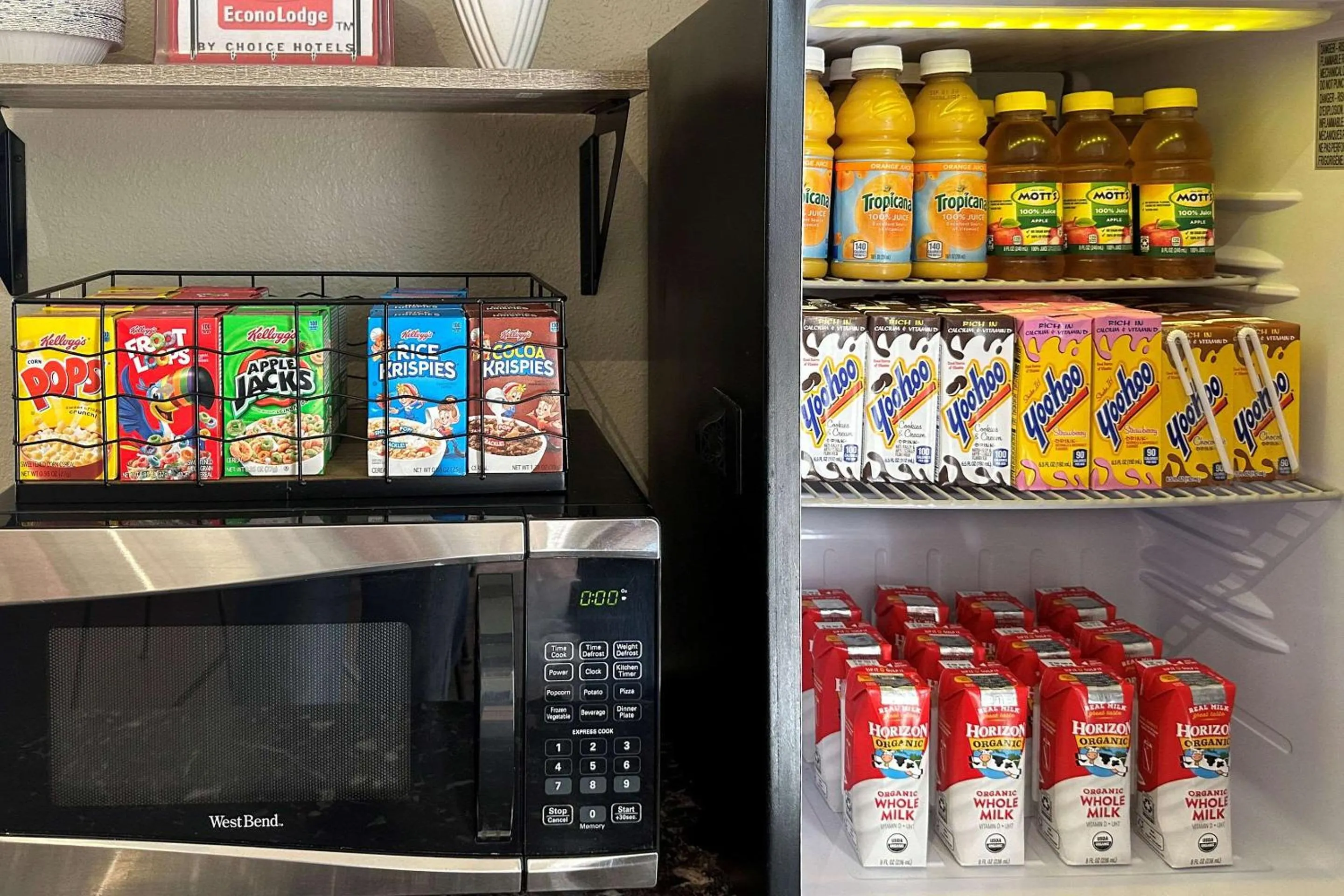 Breakfast in Econo Lodge Fredericksburg