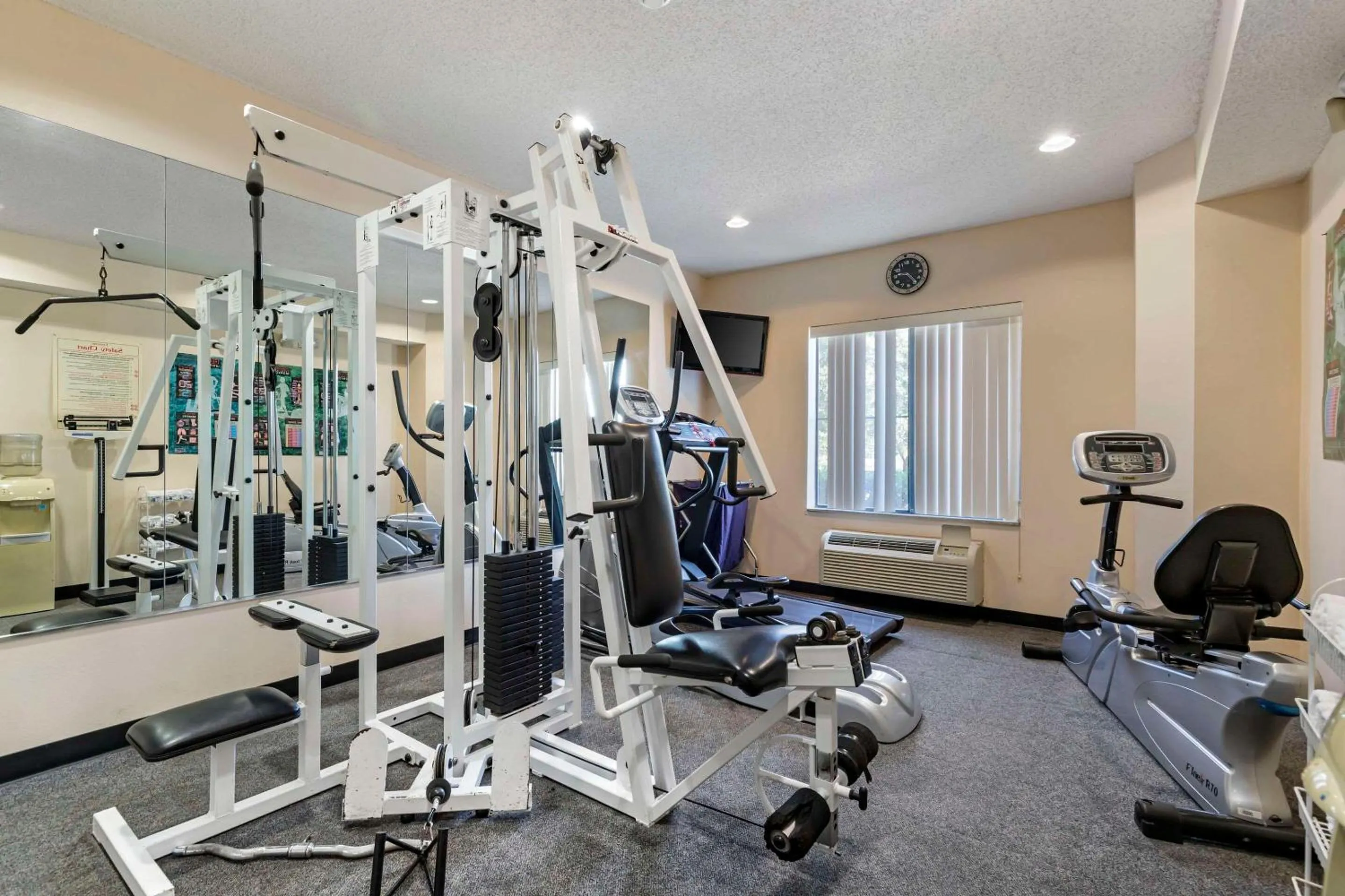 Fitness centre/facilities in Comfort Inn & Suites Seguin