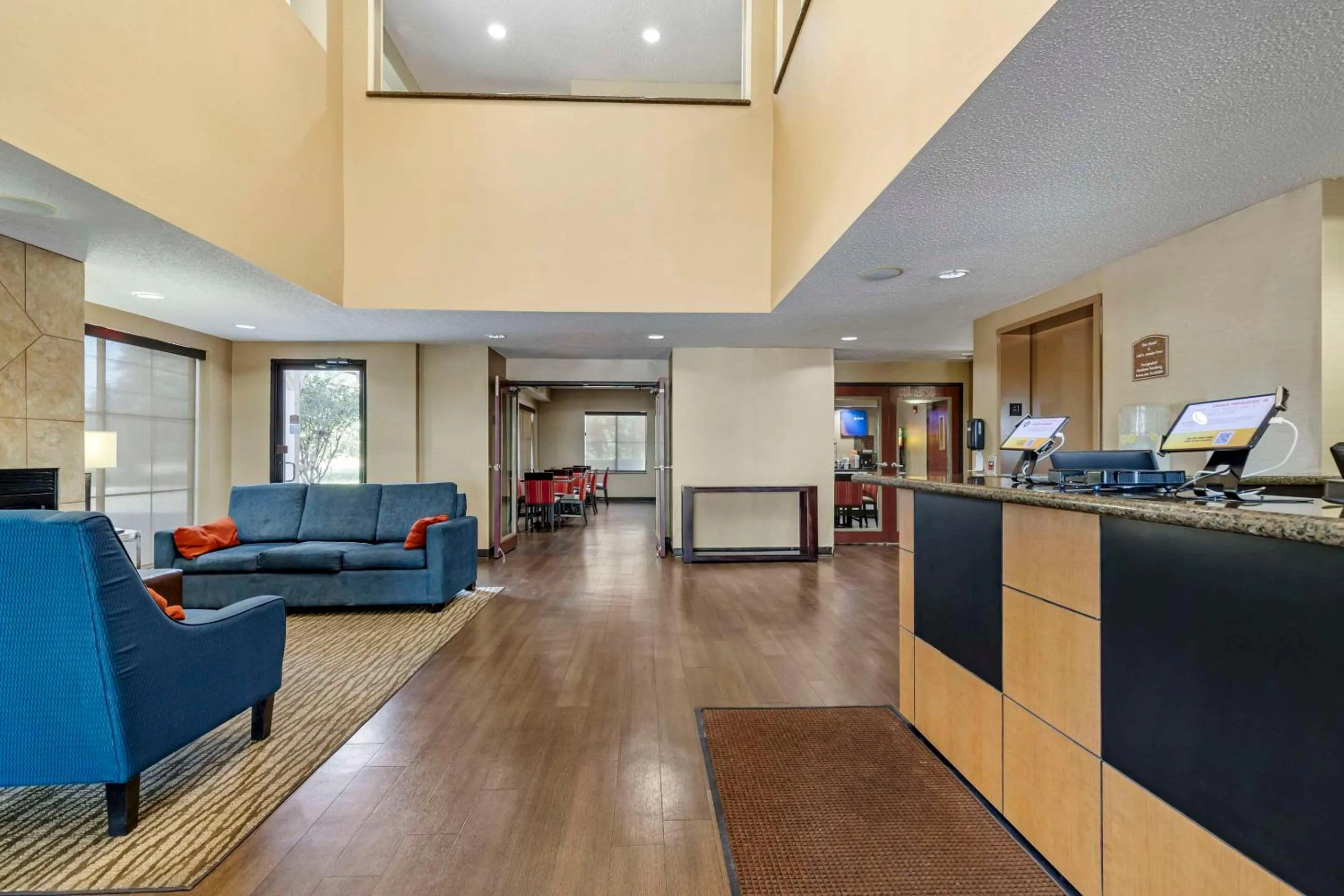Lobby or reception in Comfort Inn & Suites Seguin