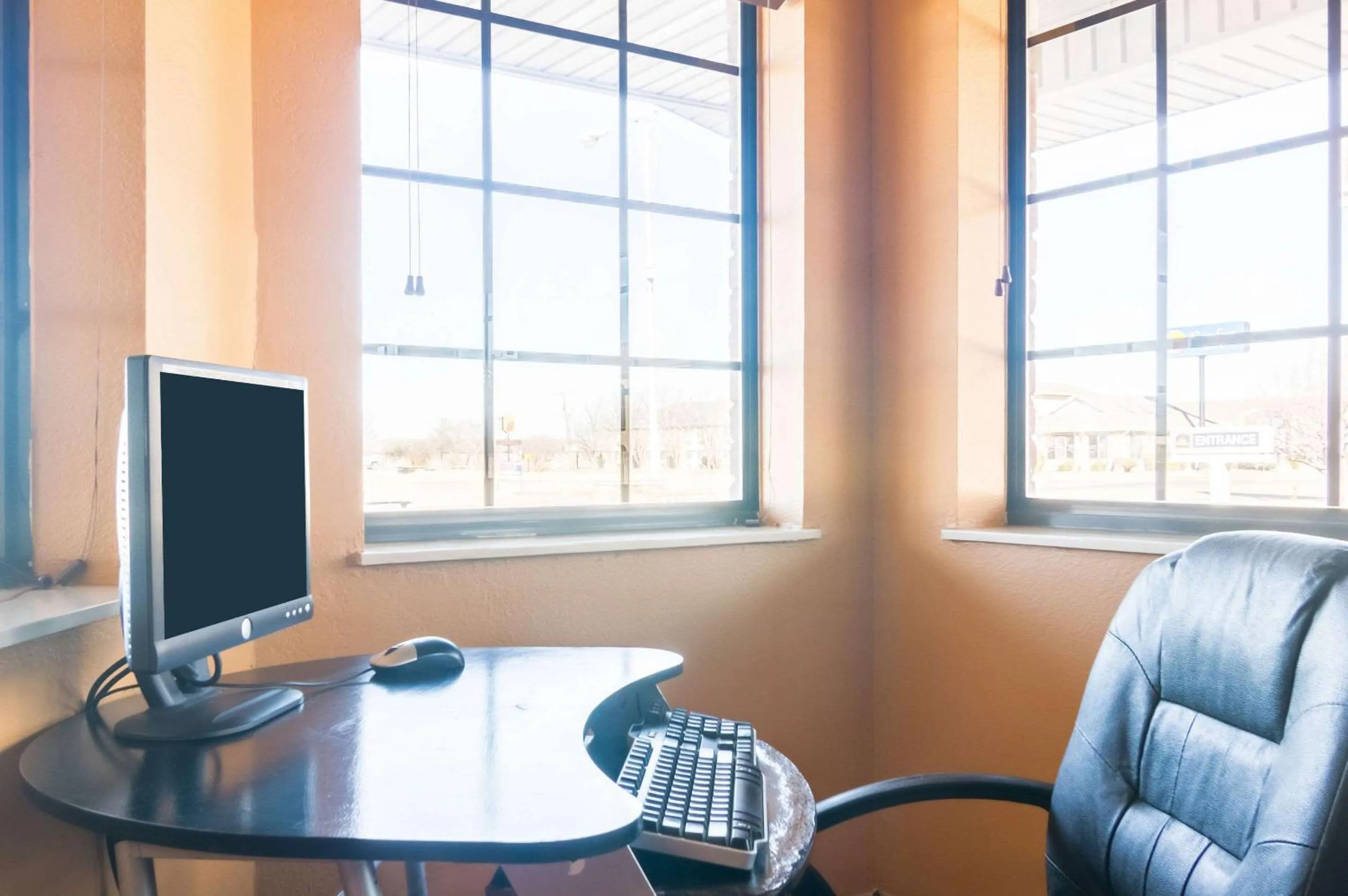 Business facilities in Econo Lodge Dumas