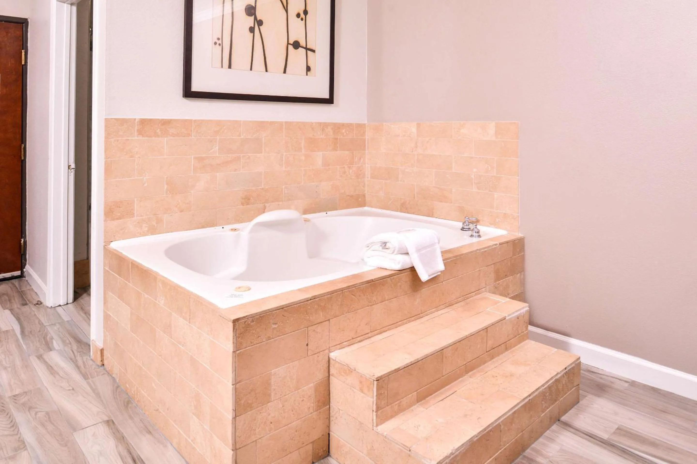 Photo of the whole room in Quality Inn & Suites Beaumont