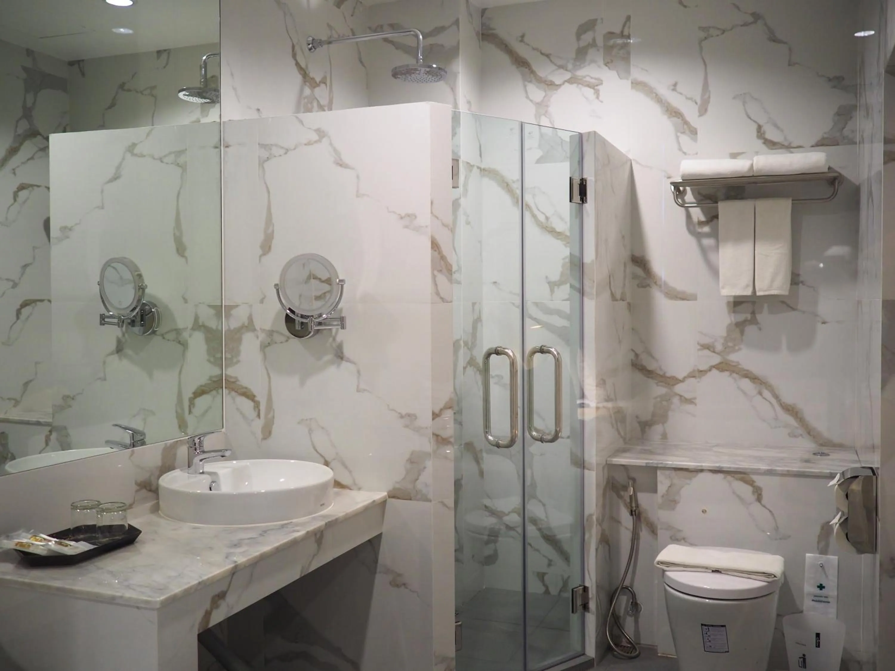 Gold Orchid Bangkok Hotel