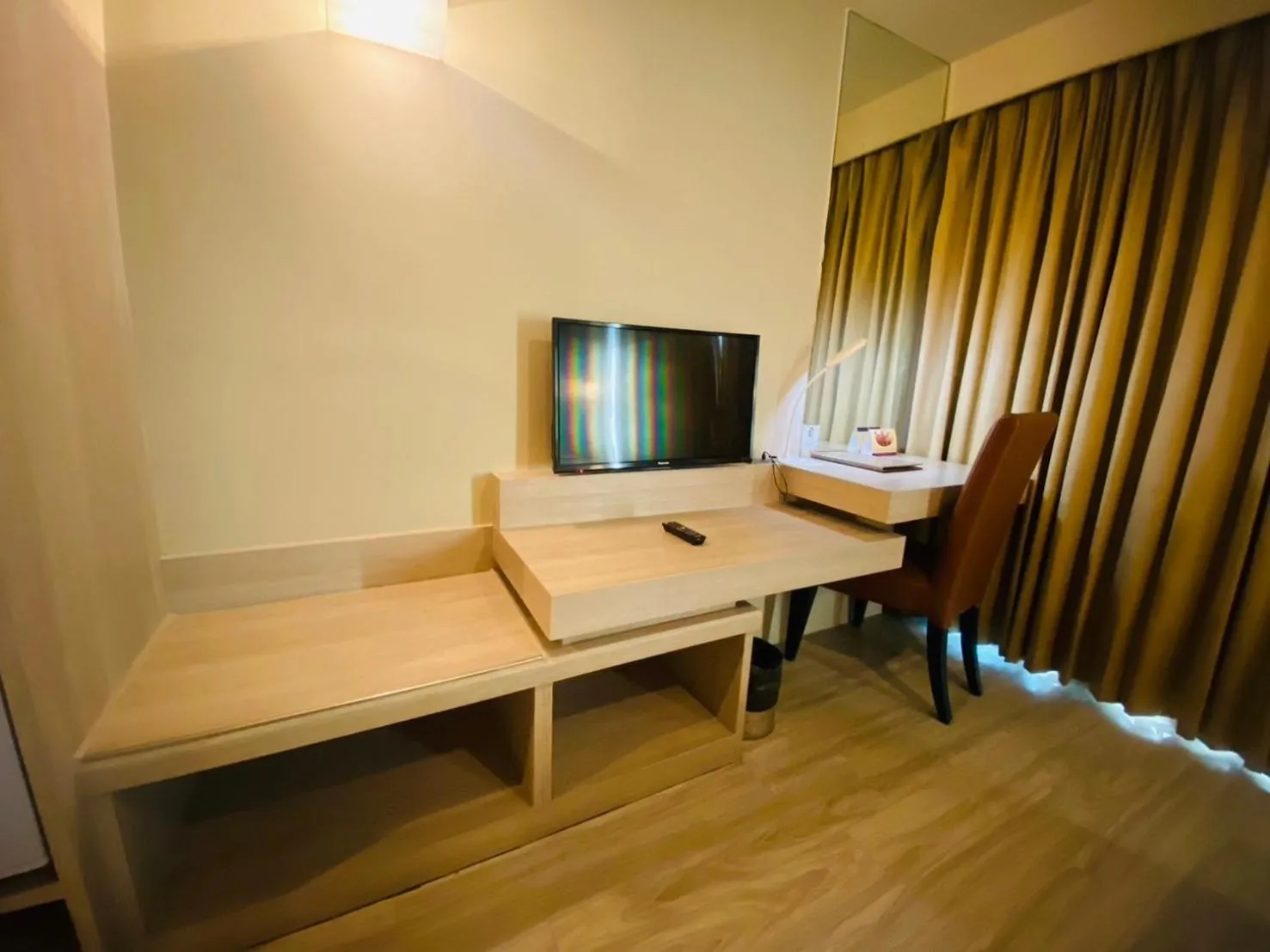 Gold Orchid Bangkok Hotel