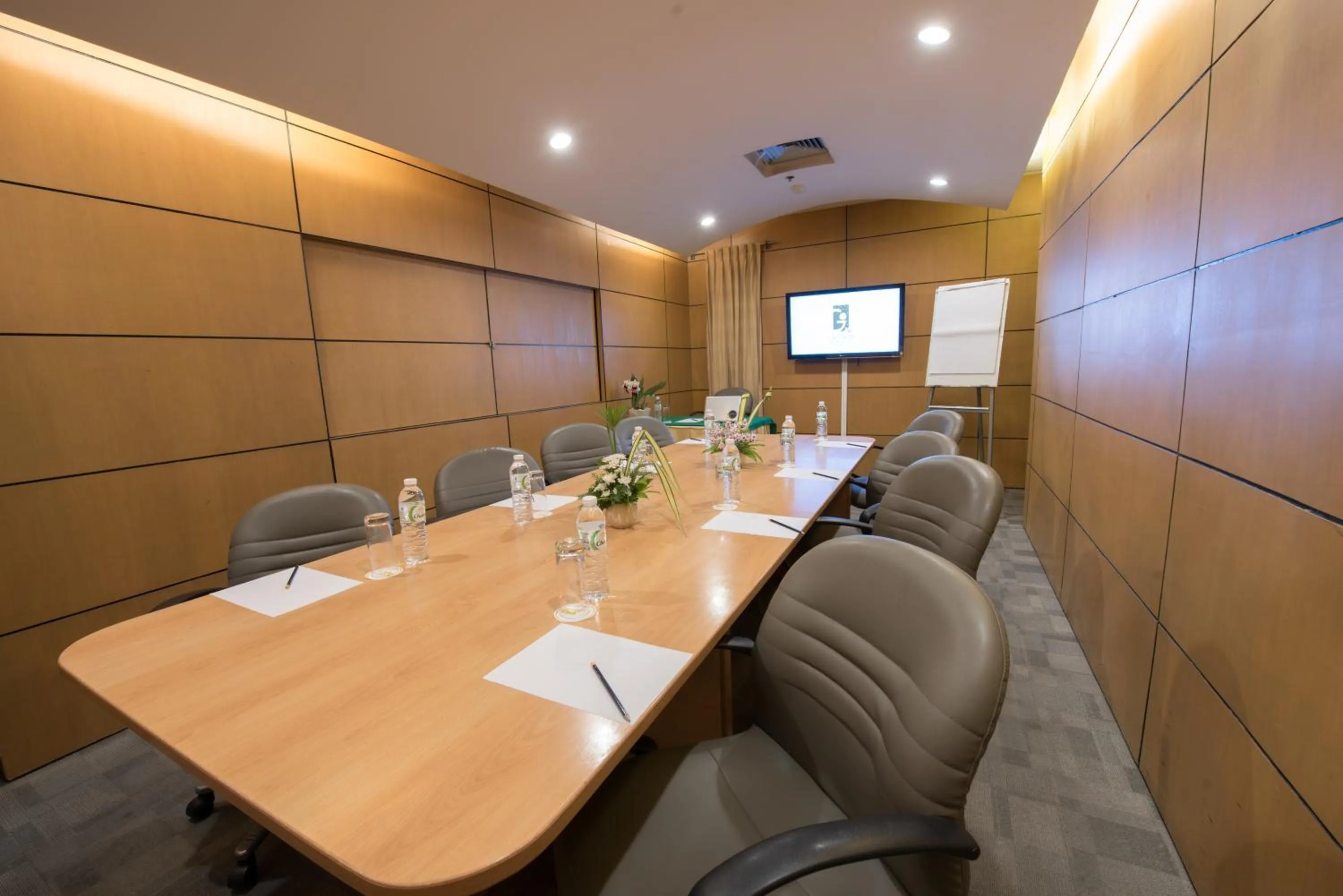 Gold Orchid Bangkok Hotel