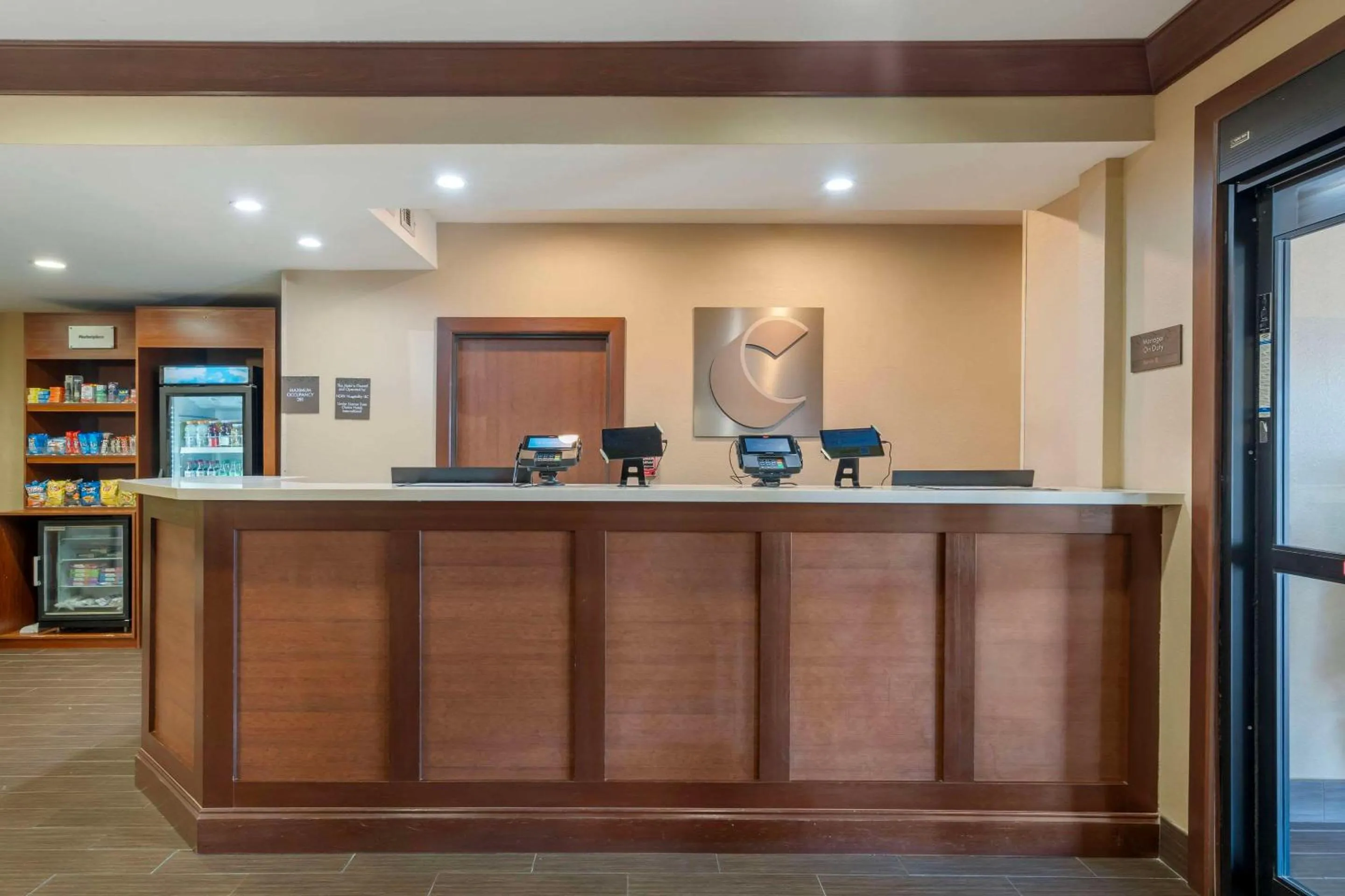Lobby or reception in Comfort Suites McKinney-Allen