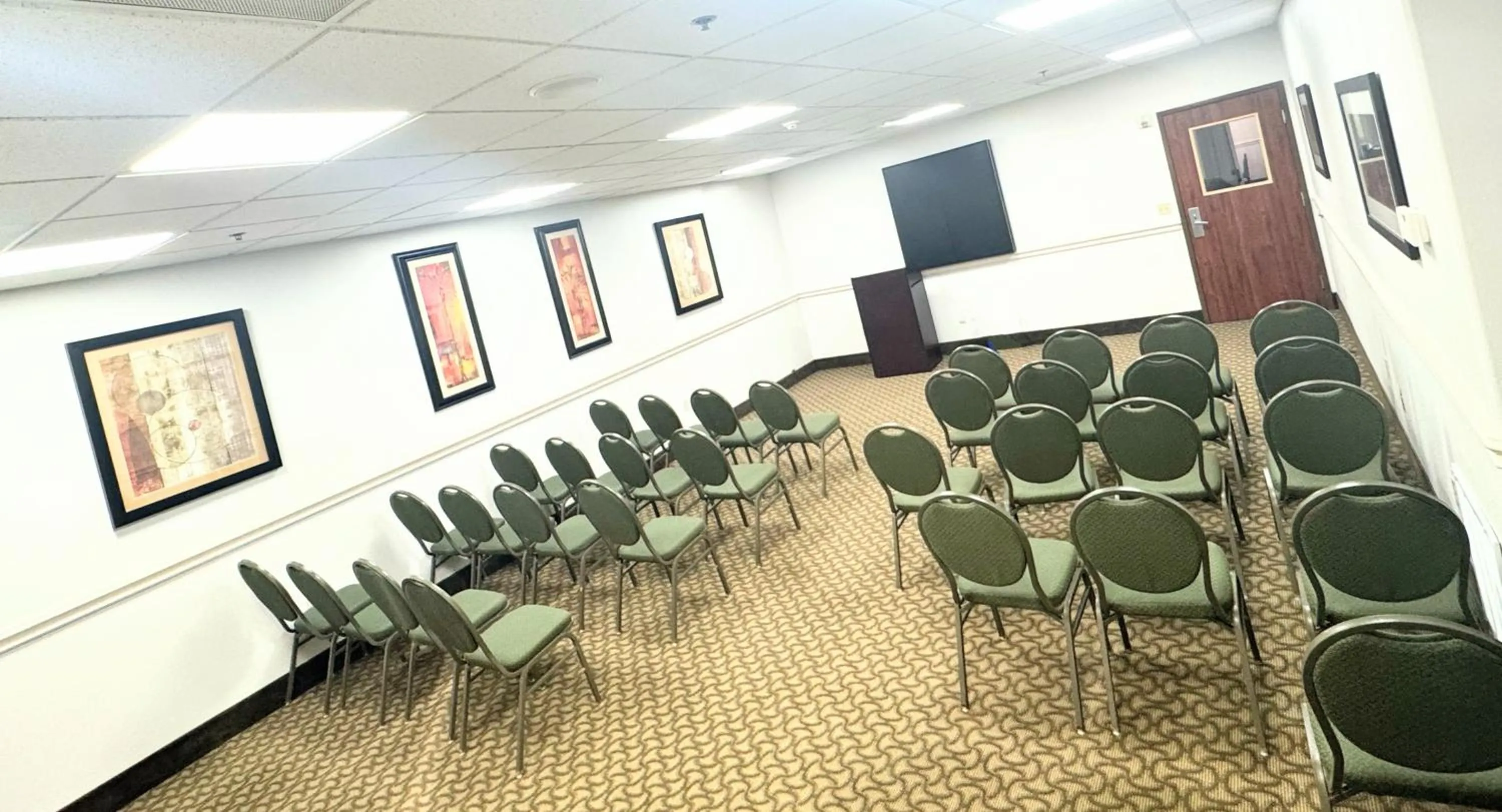 Meeting/conference room in Comfort Suites Westchase Houston Energy Corridor