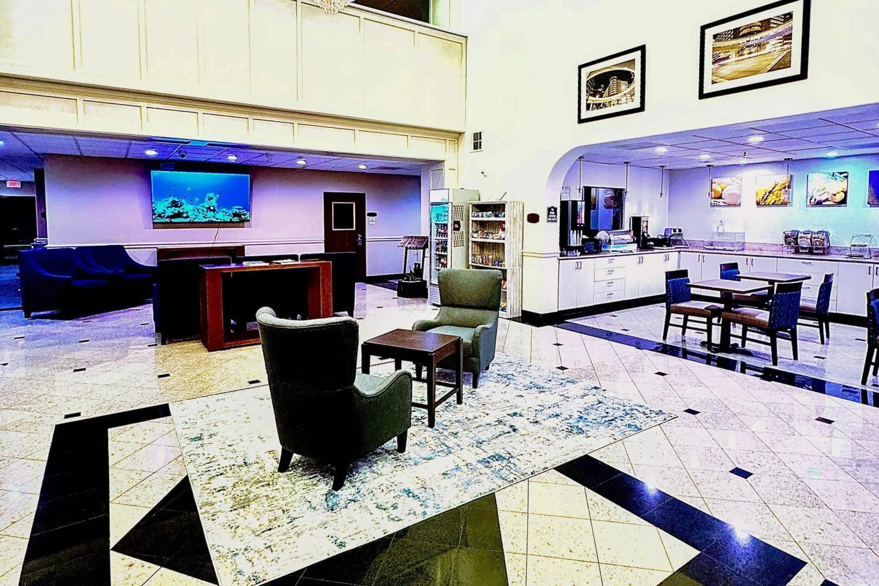 Lobby or reception in Comfort Suites Westchase Houston Energy Corridor