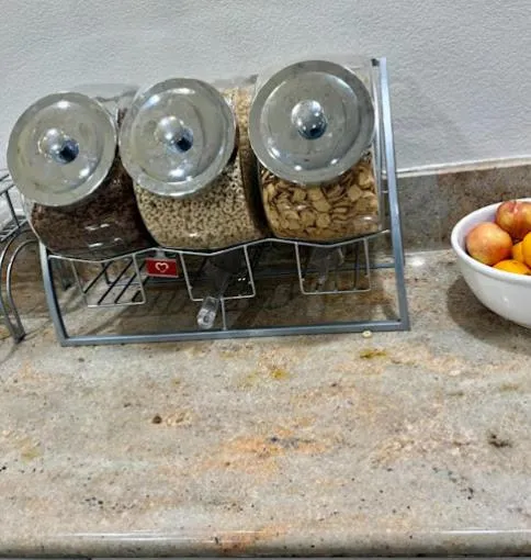 Food and drinks in Comfort Suites Westchase Houston Energy Corridor