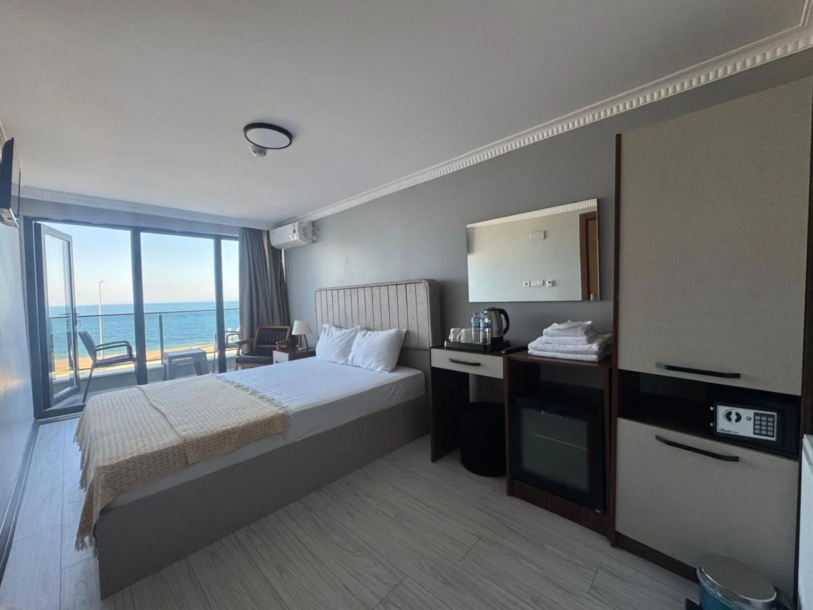 Bed in istanbul Airport Kumsal Otel