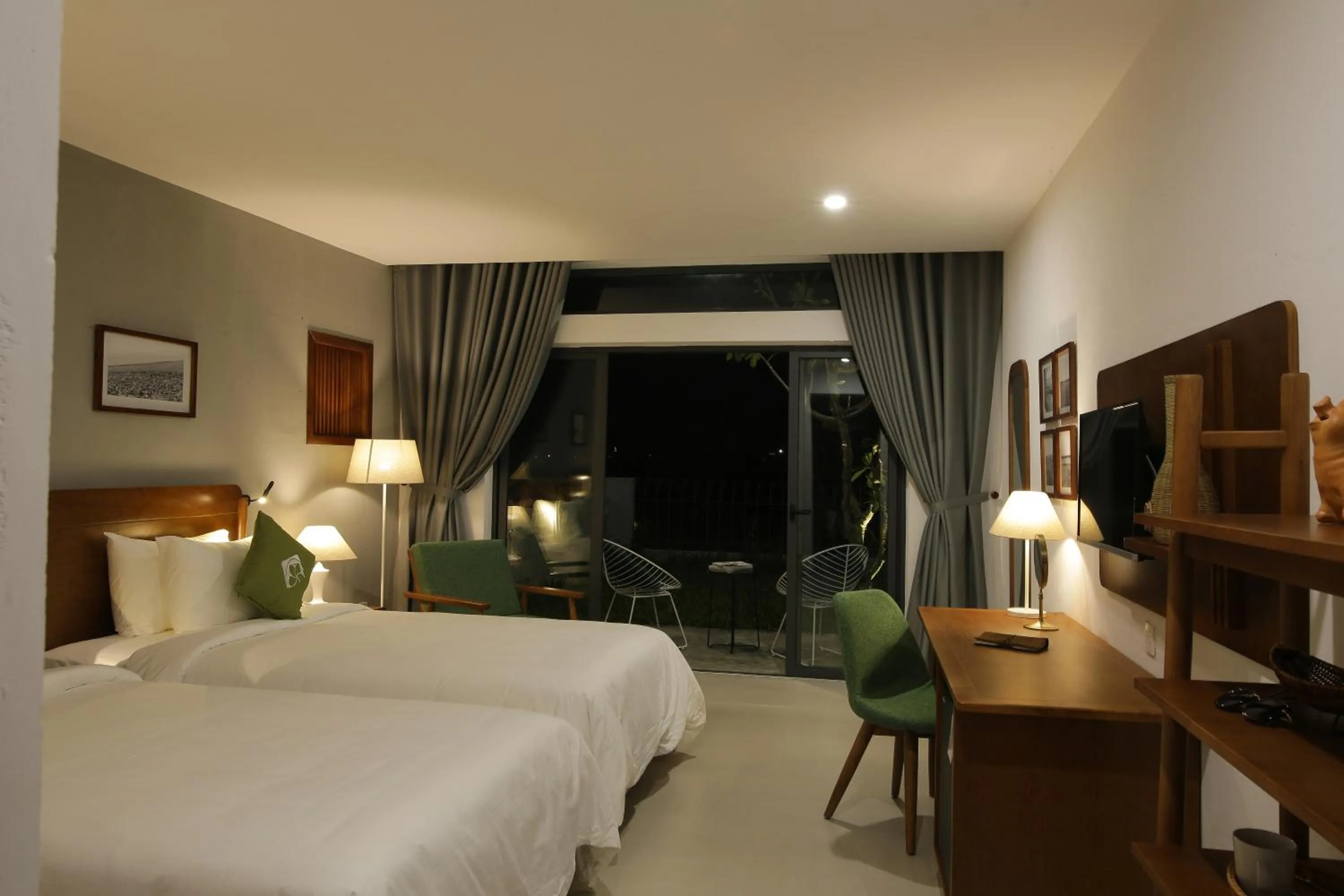 Photo of the whole room, Bed in Hoian Tranquil Lodge - Chon Binh Yen