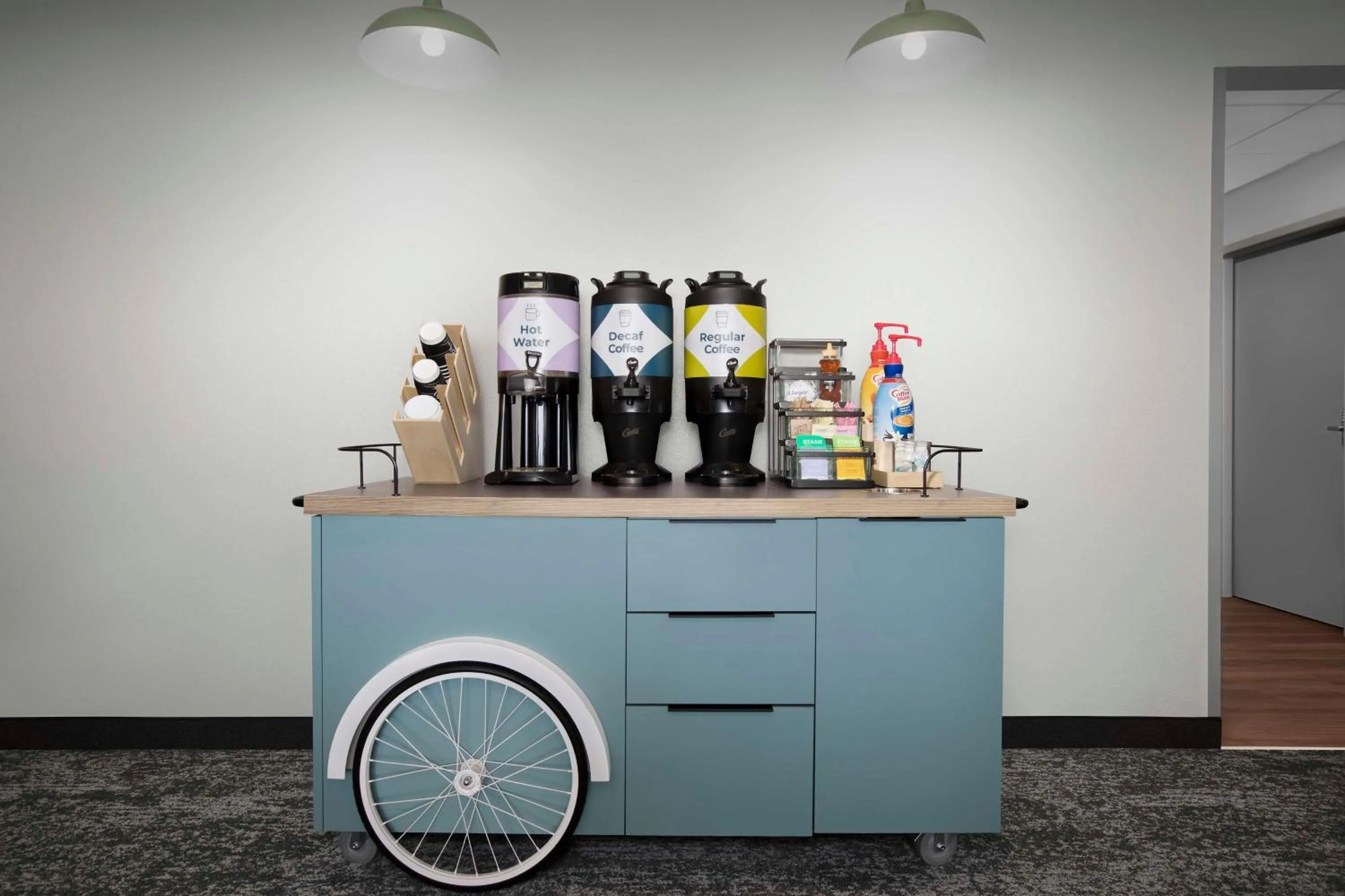 Dining area in Spark By Hilton San Antonio Northwest Near Six Flags