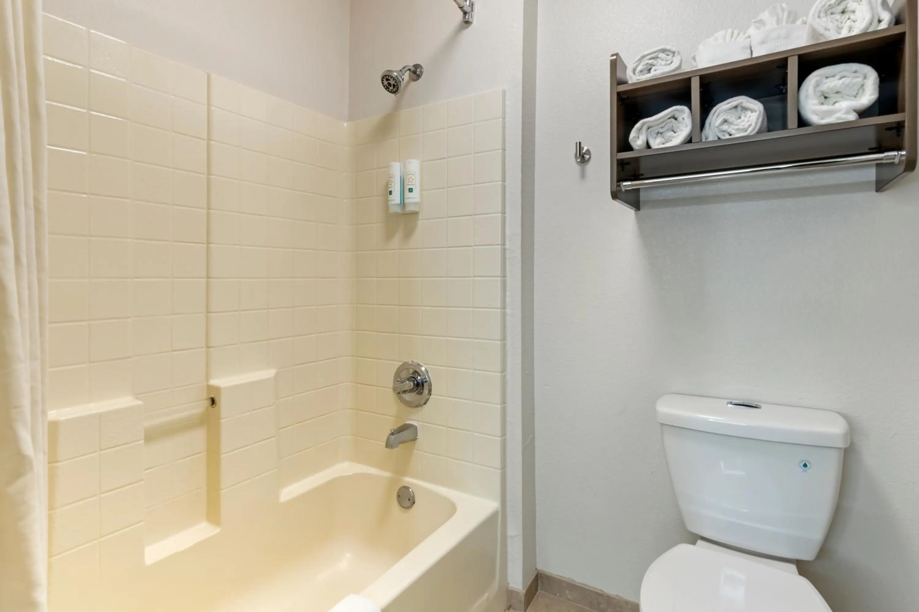 Bathroom in Quality Inn Near Seaworld - Lackland