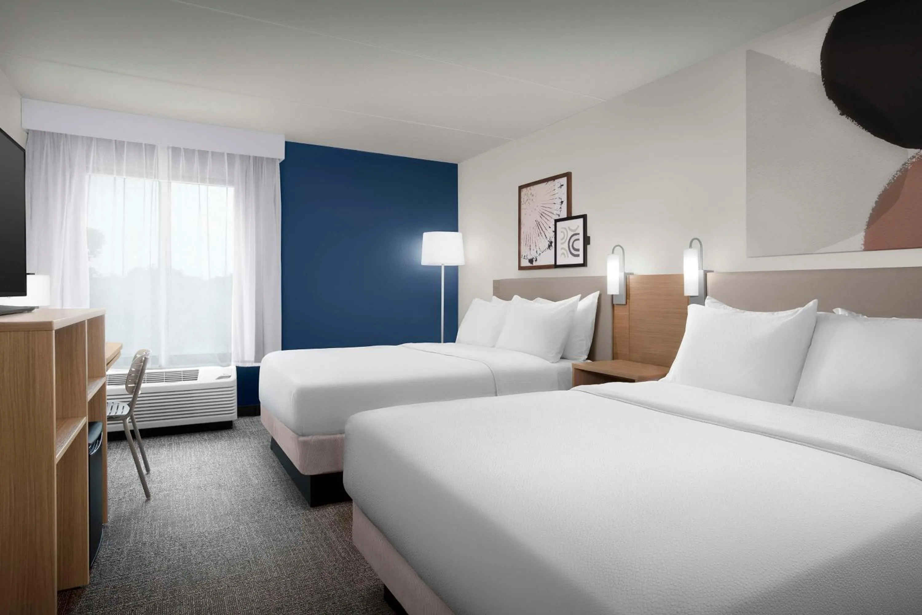 Bed in Spark By Hilton San Antonio Airport