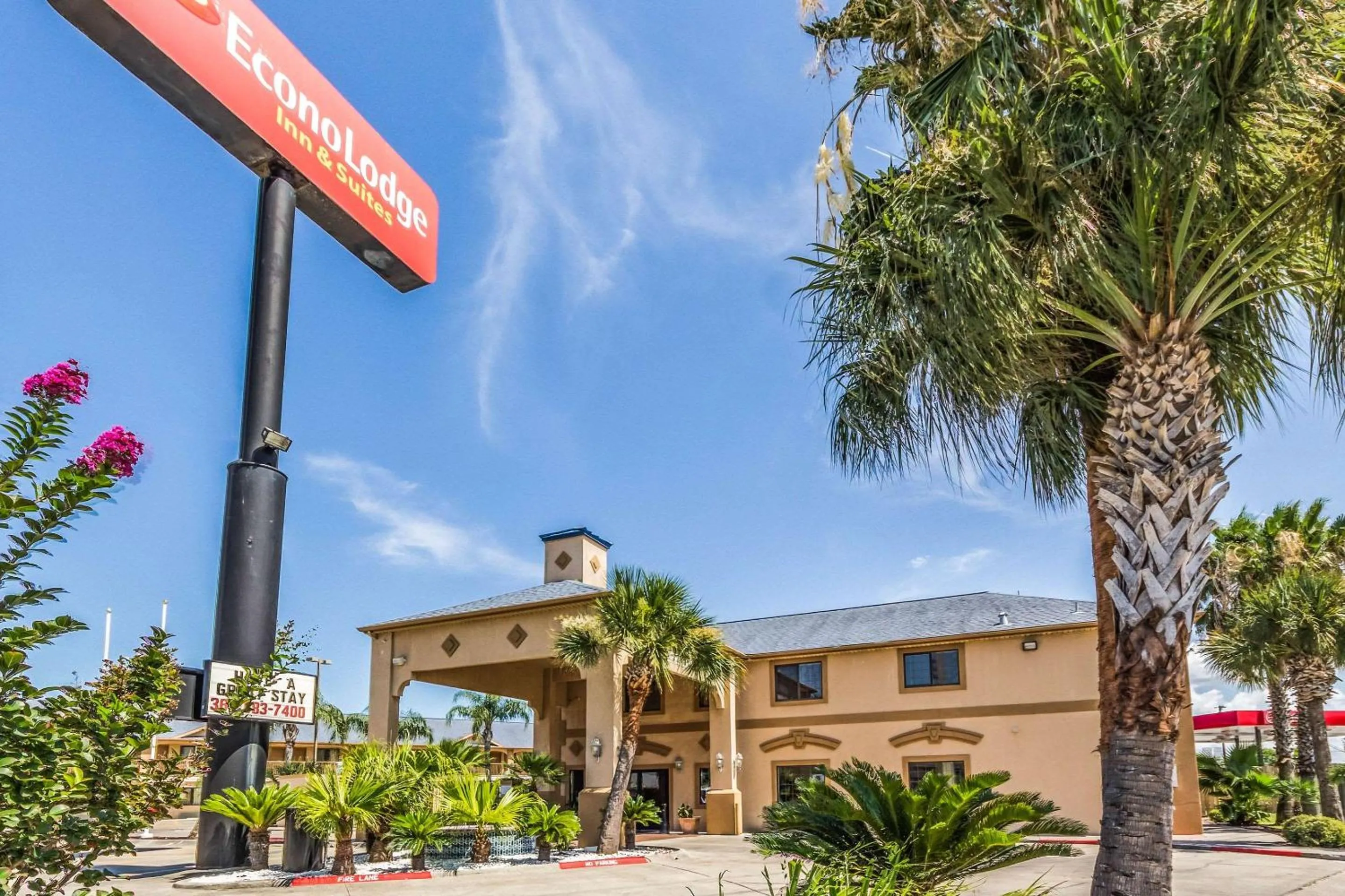 Property building in Econo Lodge Inn & Suites Corpus Christi