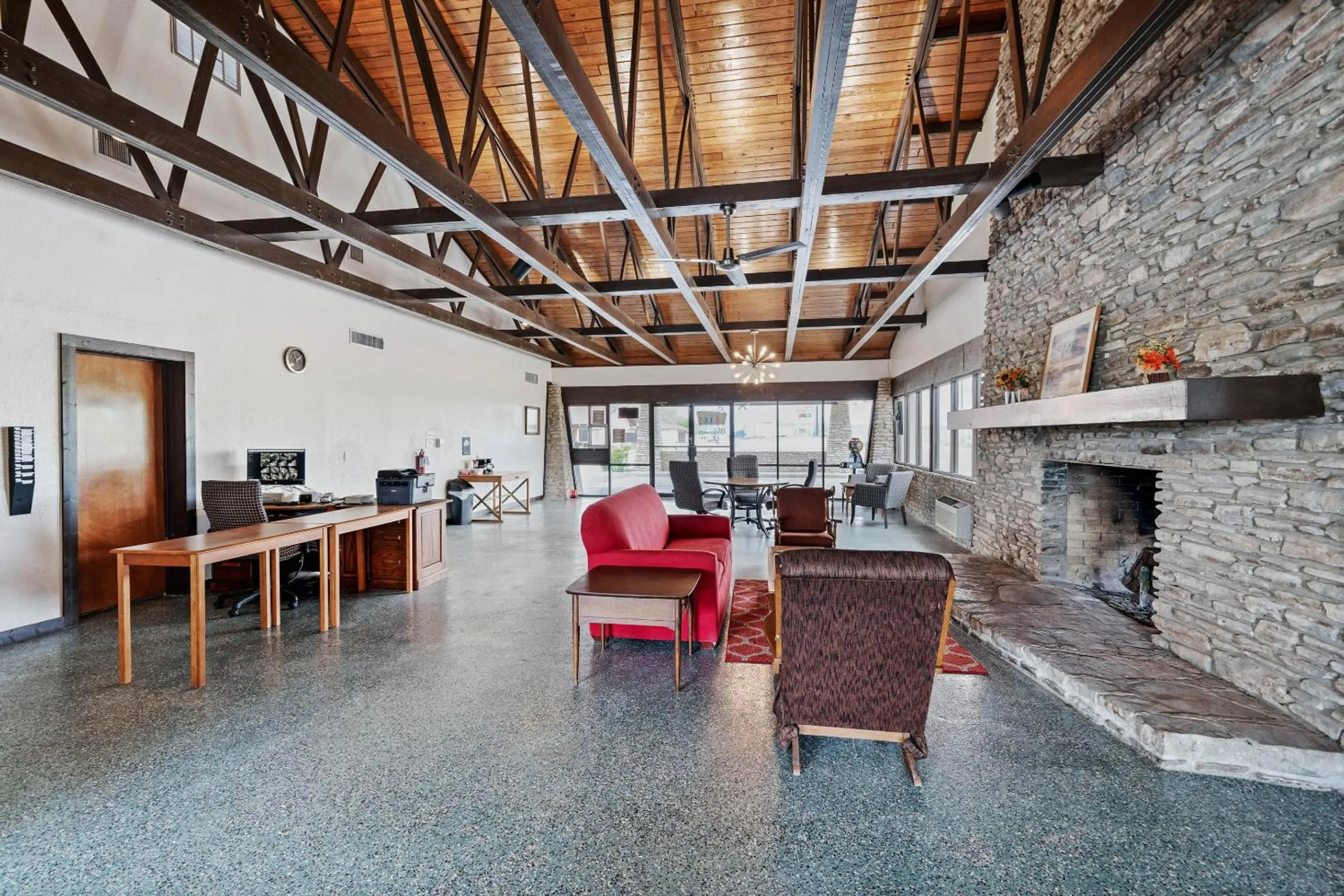 Lobby or reception in Segovia Lodge Junction TX I -10