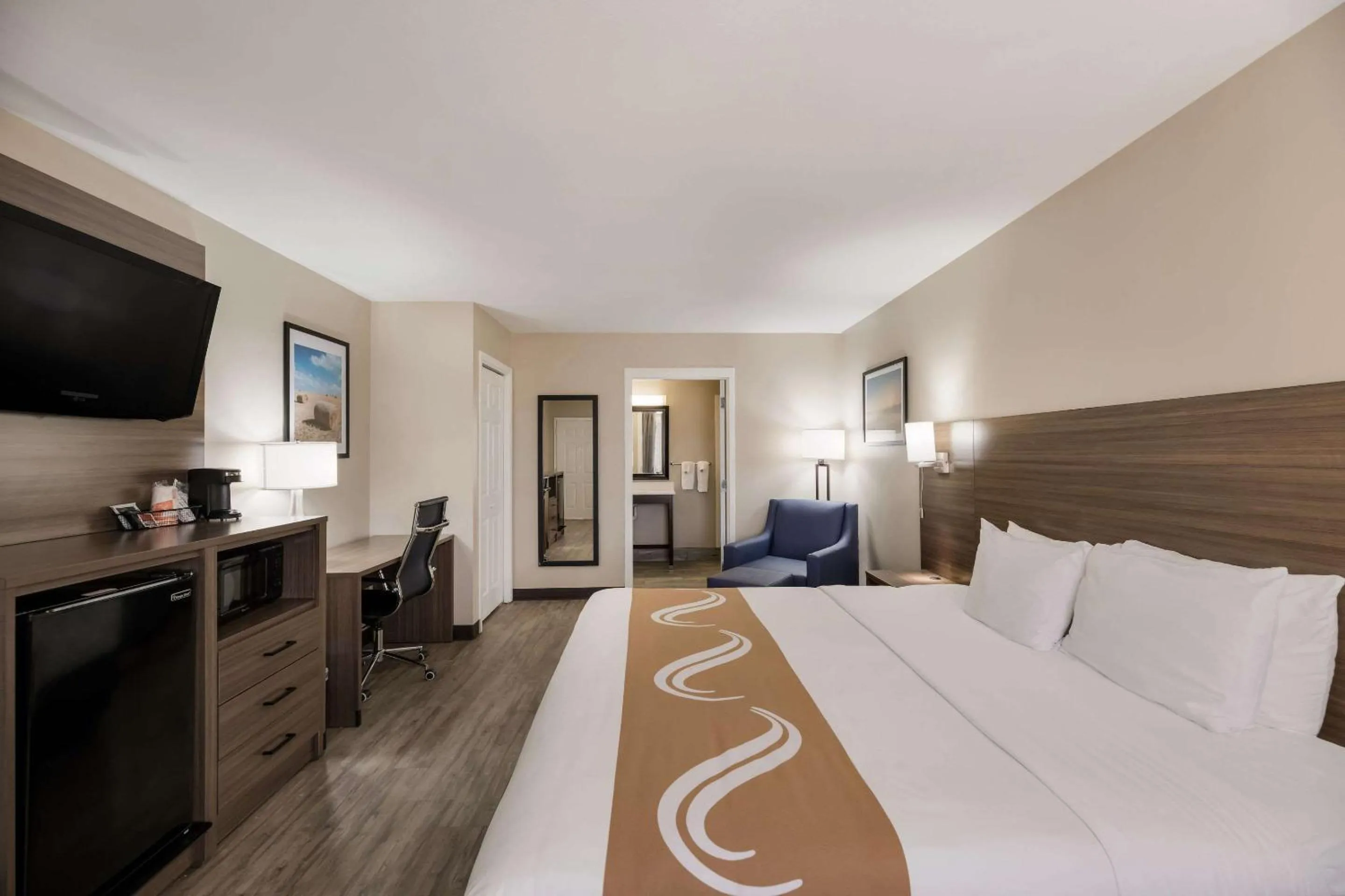 Bedroom, Bed in Quality Inn