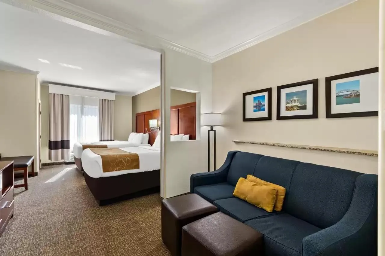 Bed in Comfort Suites Corpus Christi Central