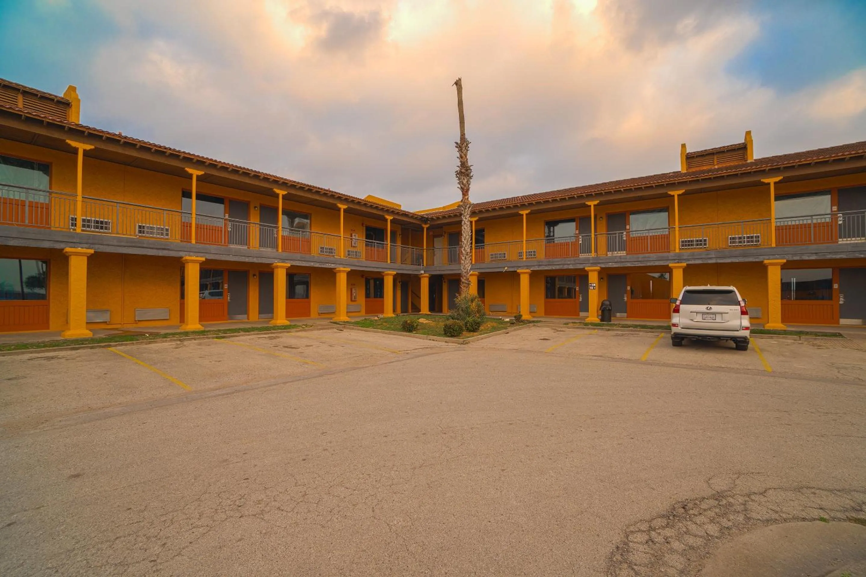 On site in OYO Hotel Kingsville - Hwy 77