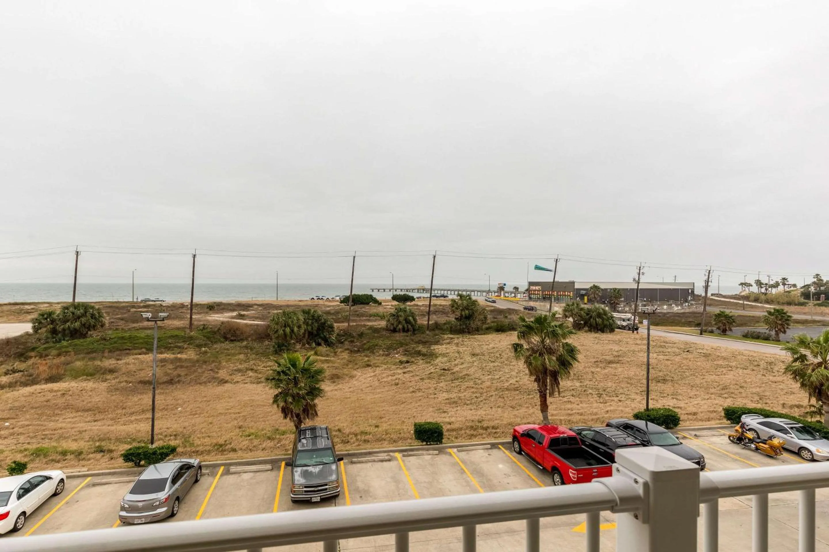 Photo of the whole room in Comfort Suites Galveston Cruise Port Area - Beachside