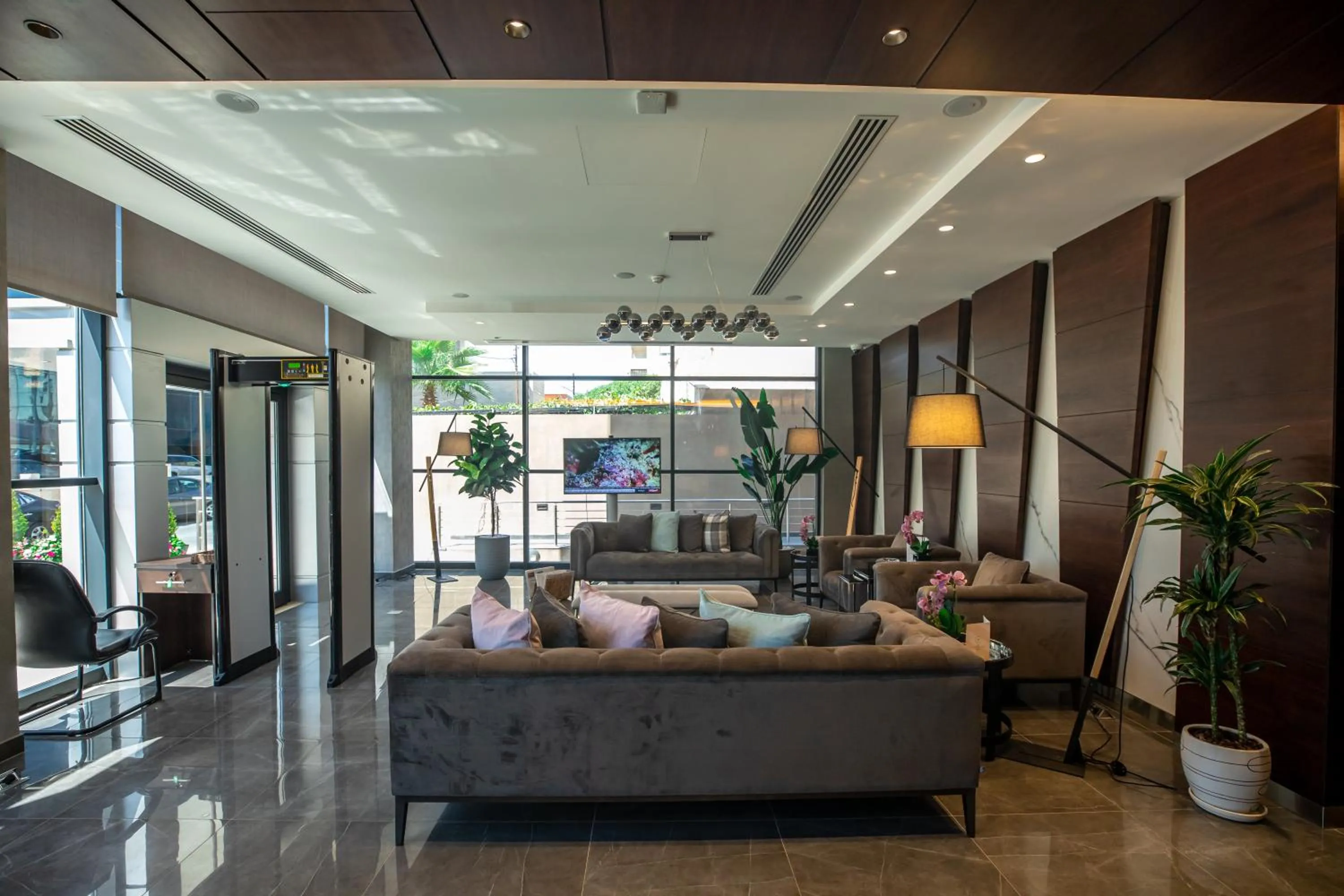 Lobby or reception in The Compass Hotel