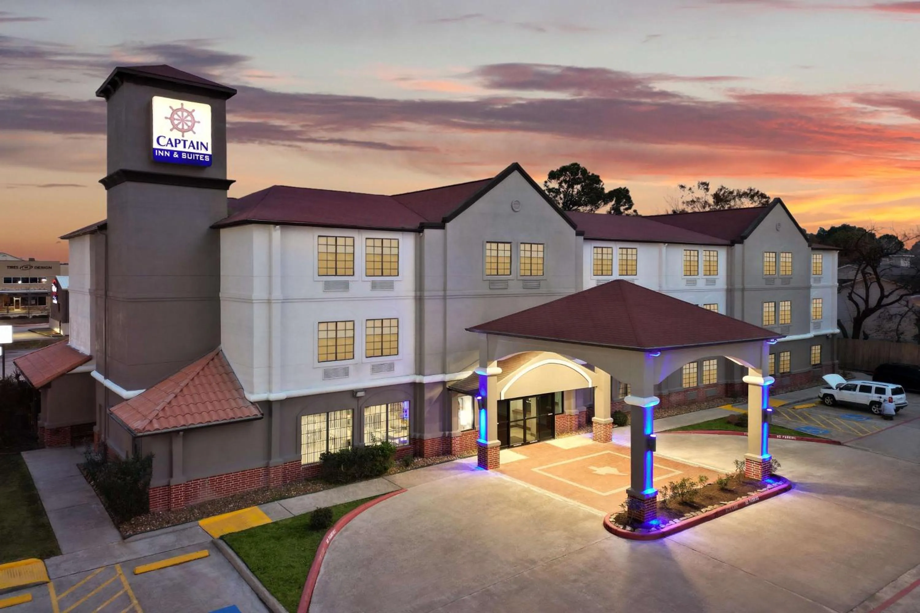 Property building in Melrose @ Seabrook, BW Signature Collection by Best Western