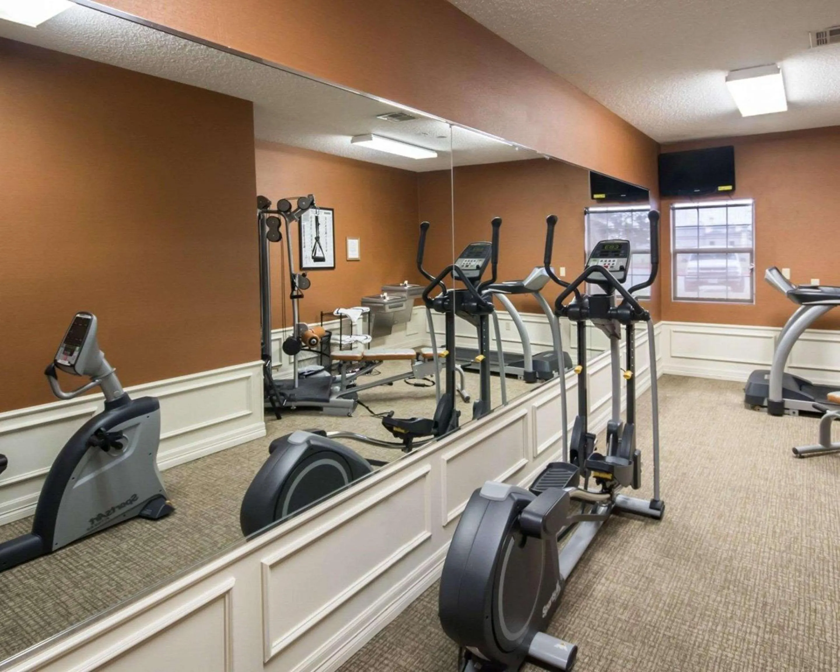 Fitness centre/facilities in Comfort Inn & Suites Red Oak - Dallas Area