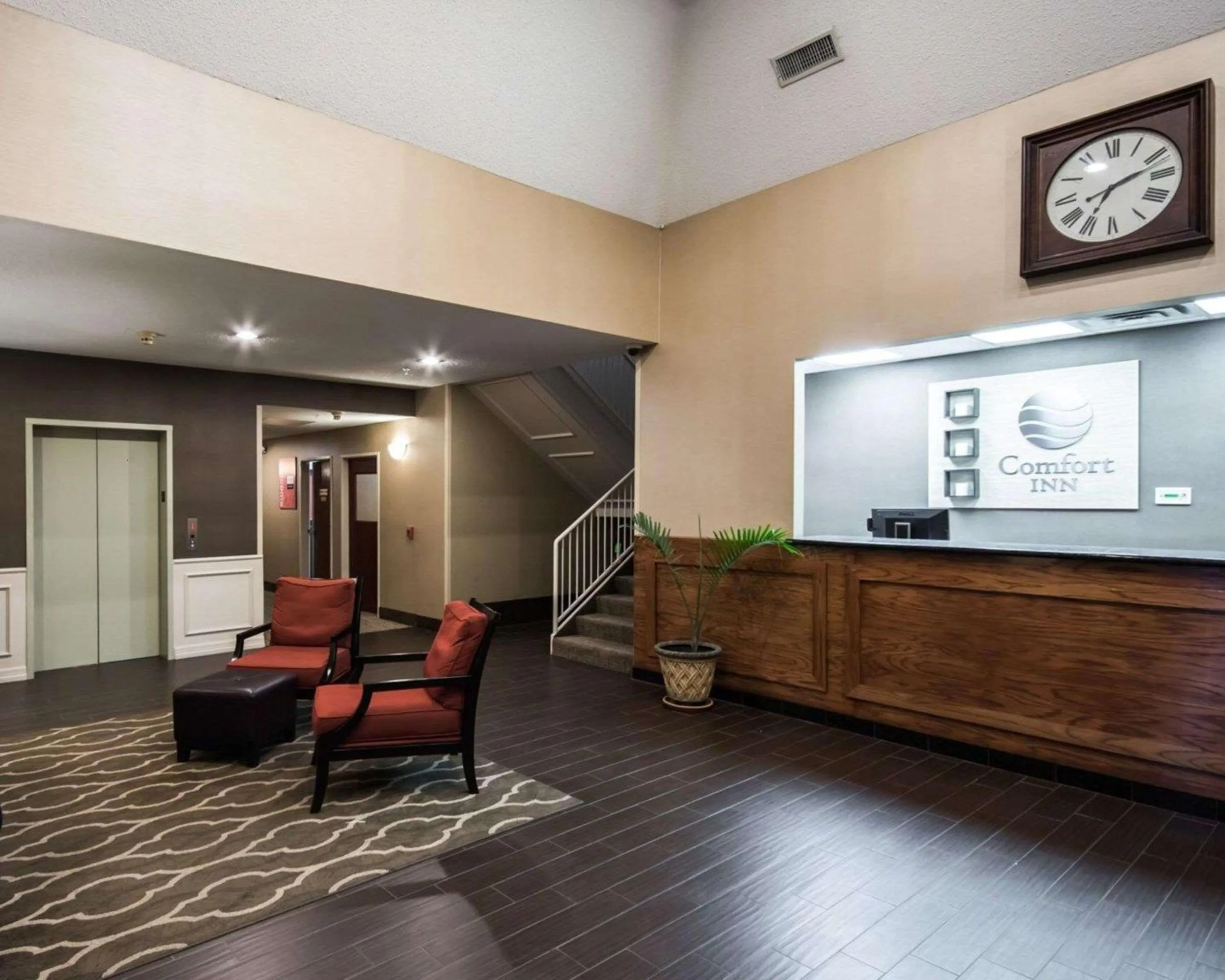 Lobby or reception in Comfort Inn & Suites Red Oak - Dallas Area