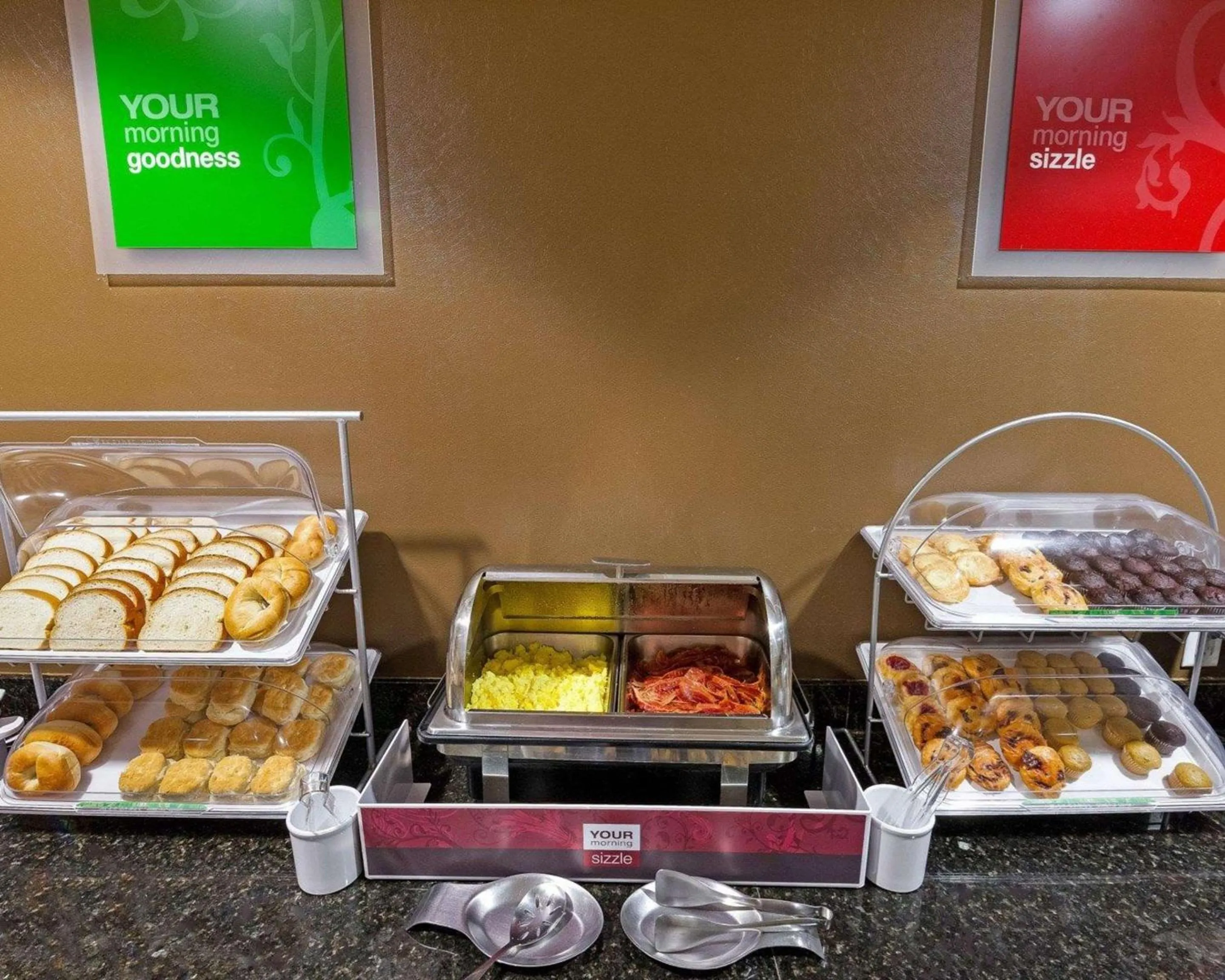 Restaurant/places to eat in Comfort Suites University