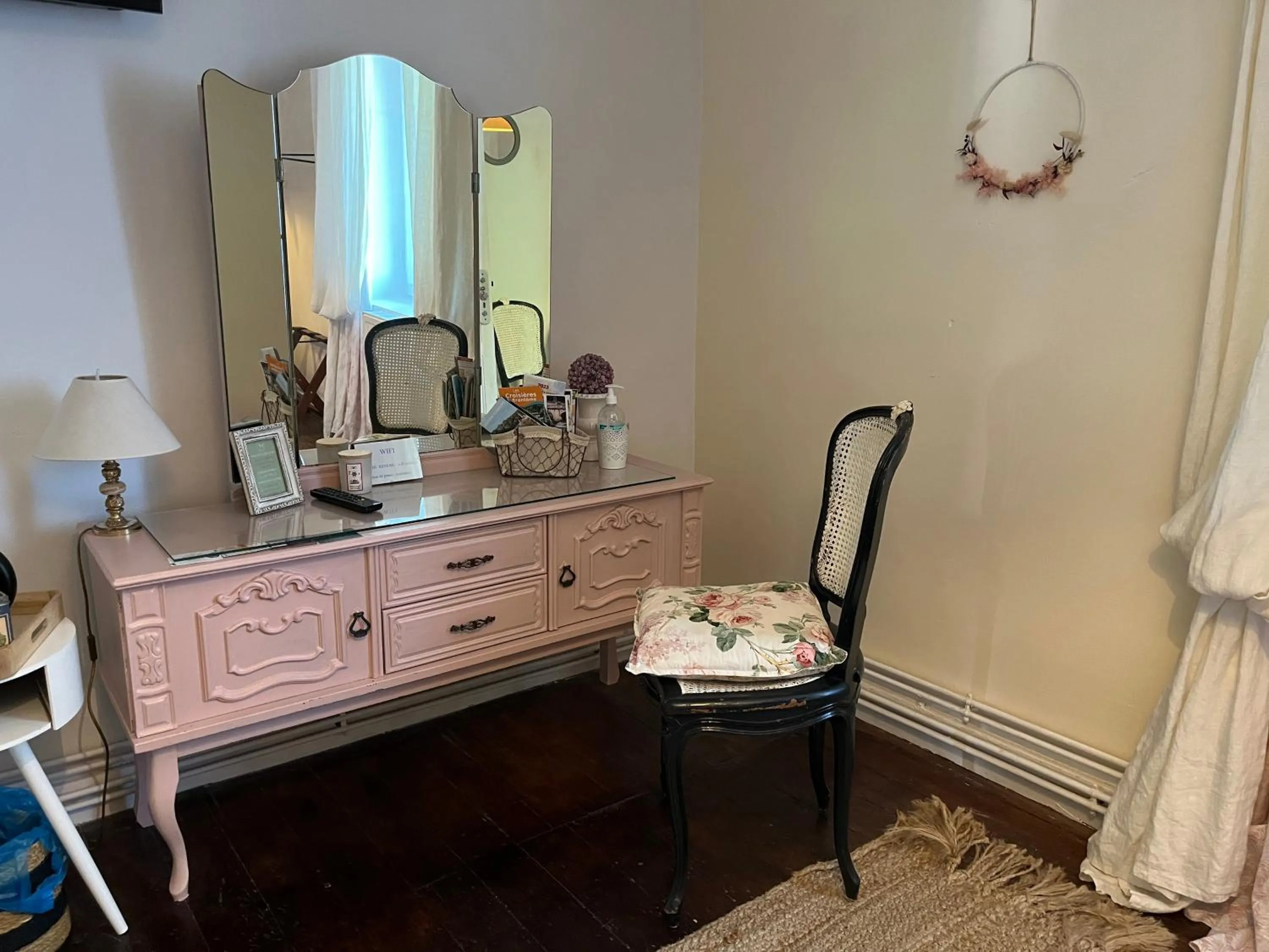 Decorative detail in Villa Médicis