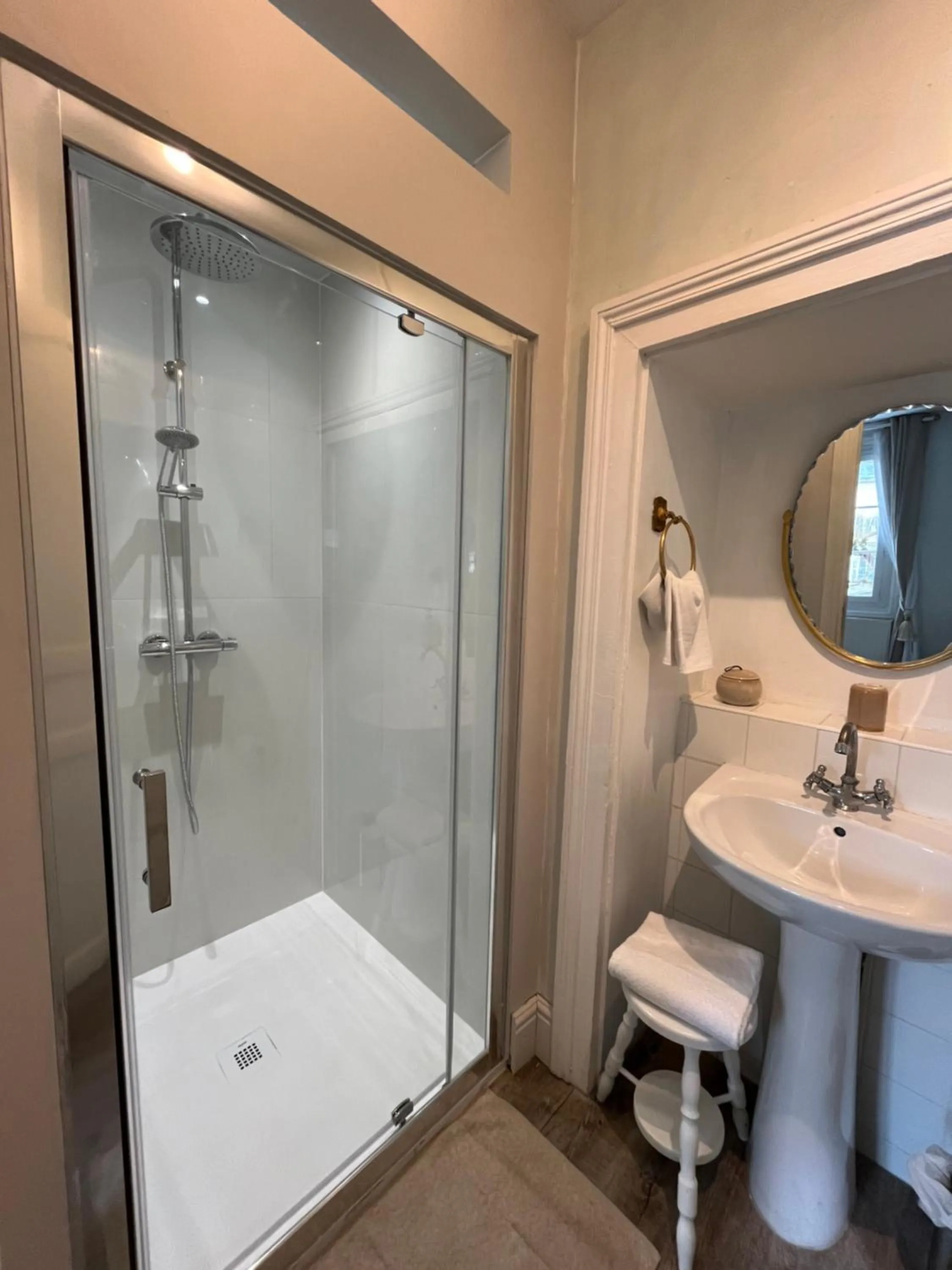 Shower in Villa Médicis