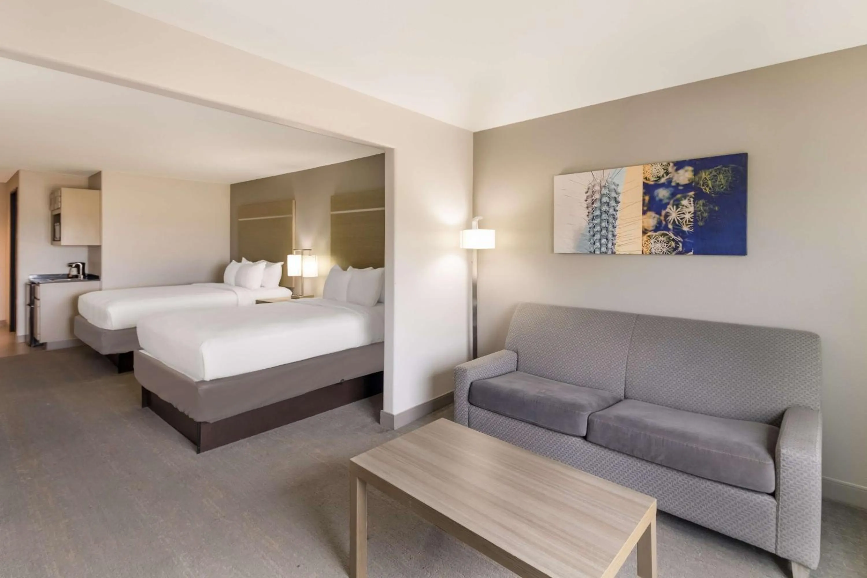 Photo of the whole room, Bed in Best Western Plus Killeen - Fort Cavazos Hotel & Suites