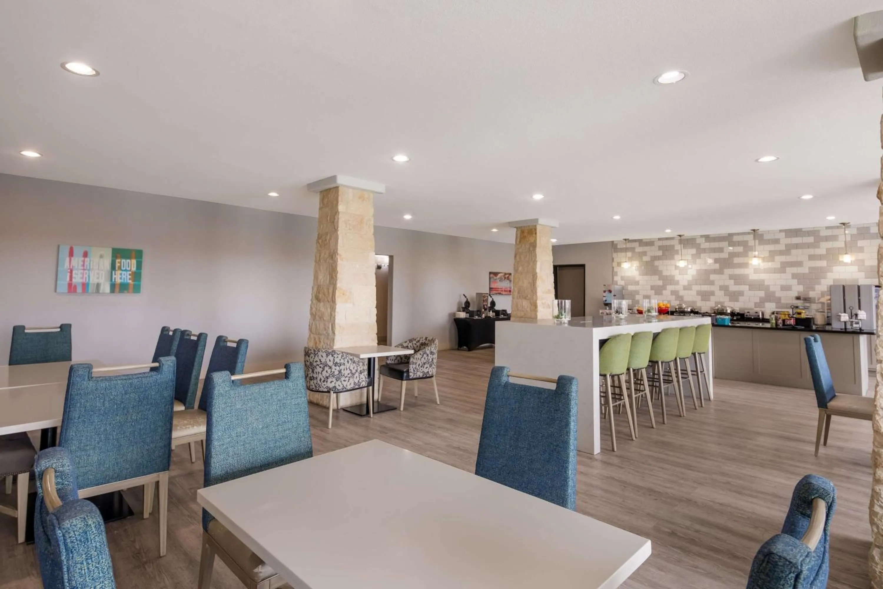 Breakfast in Best Western Plus Killeen - Fort Cavazos Hotel & Suites