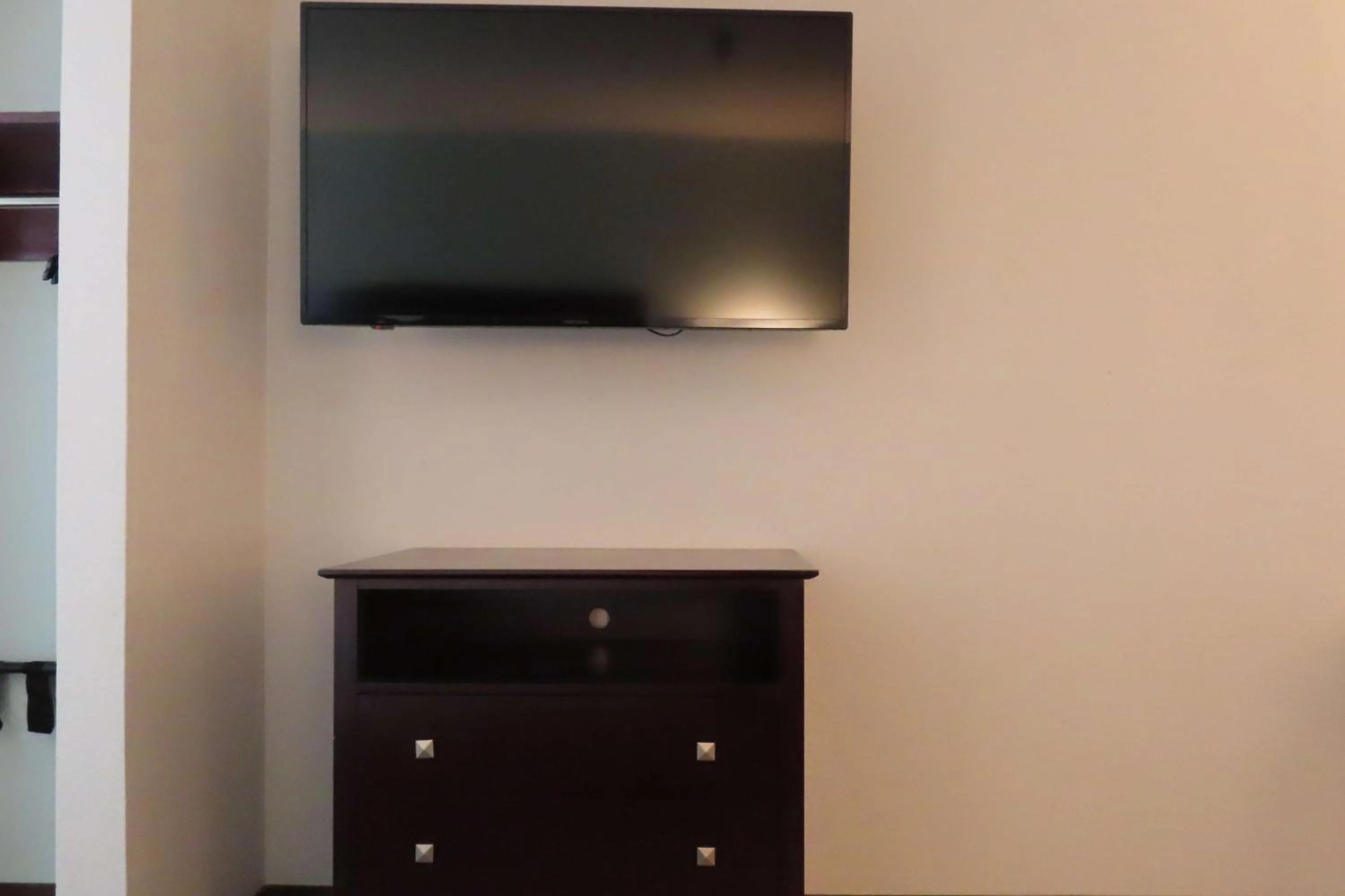 Bedroom in Best Western Childress West Hotel