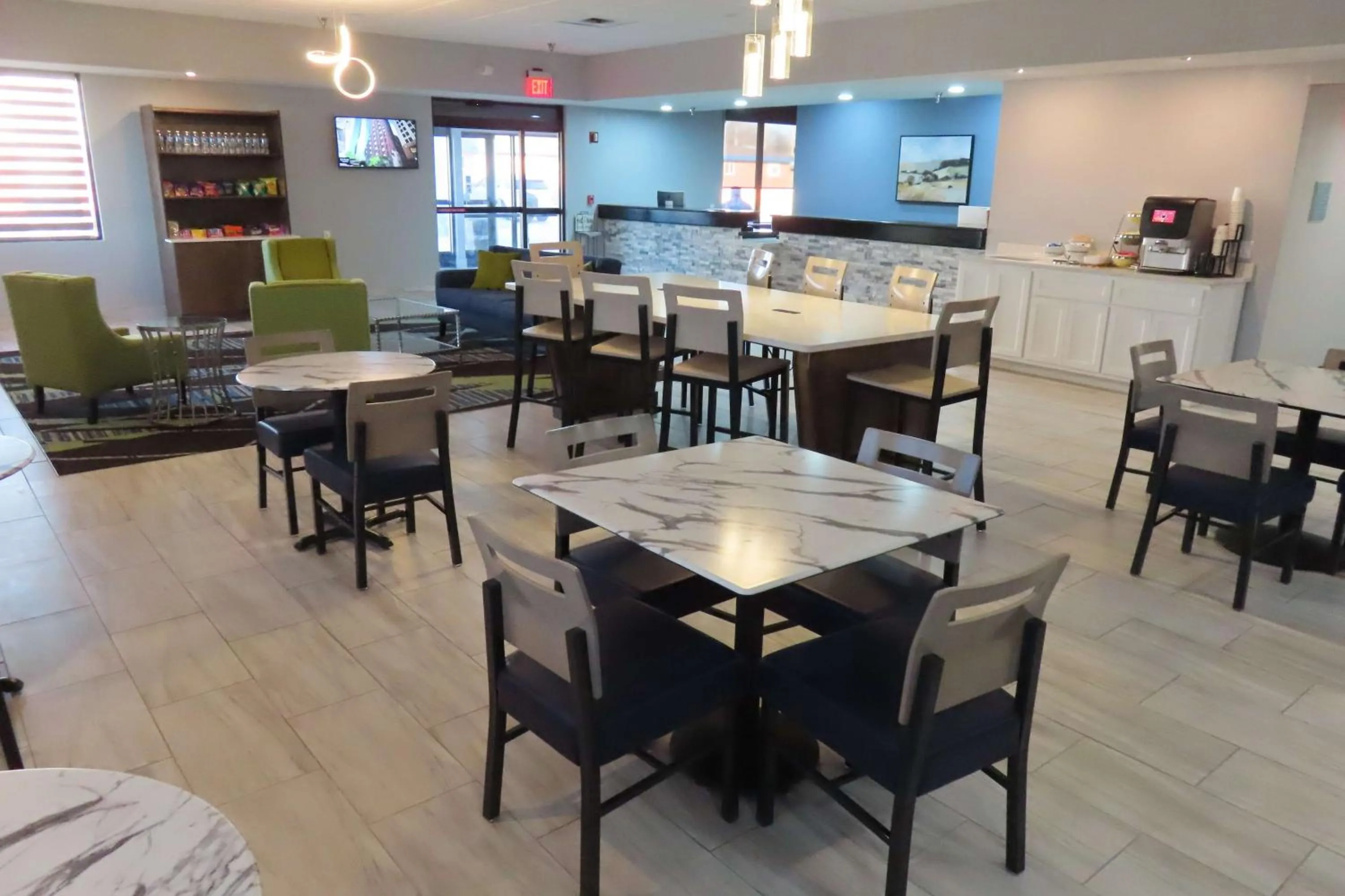 Breakfast in Best Western Childress West Hotel