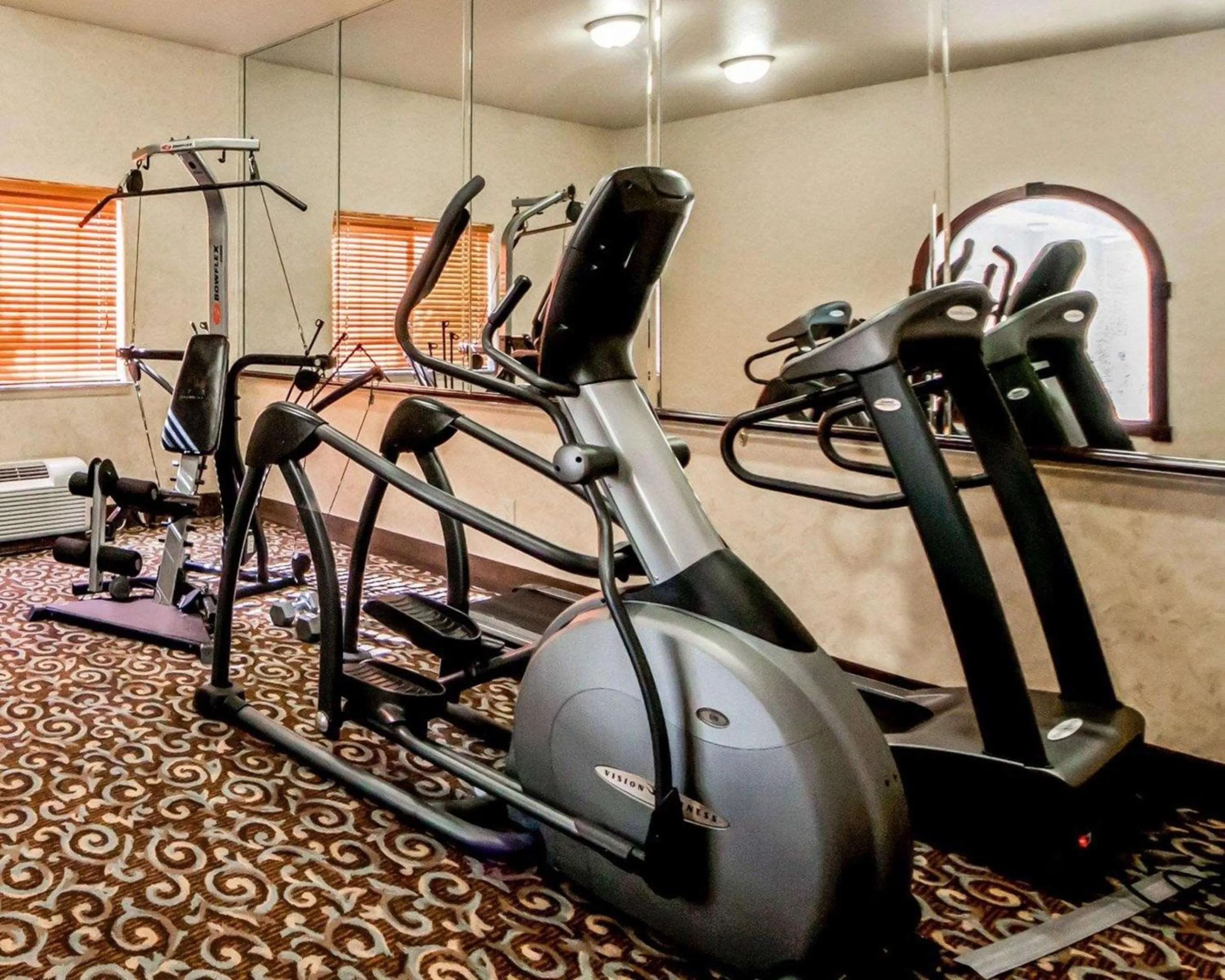 Fitness centre/facilities in Sleep Inn & Suites Shamrock