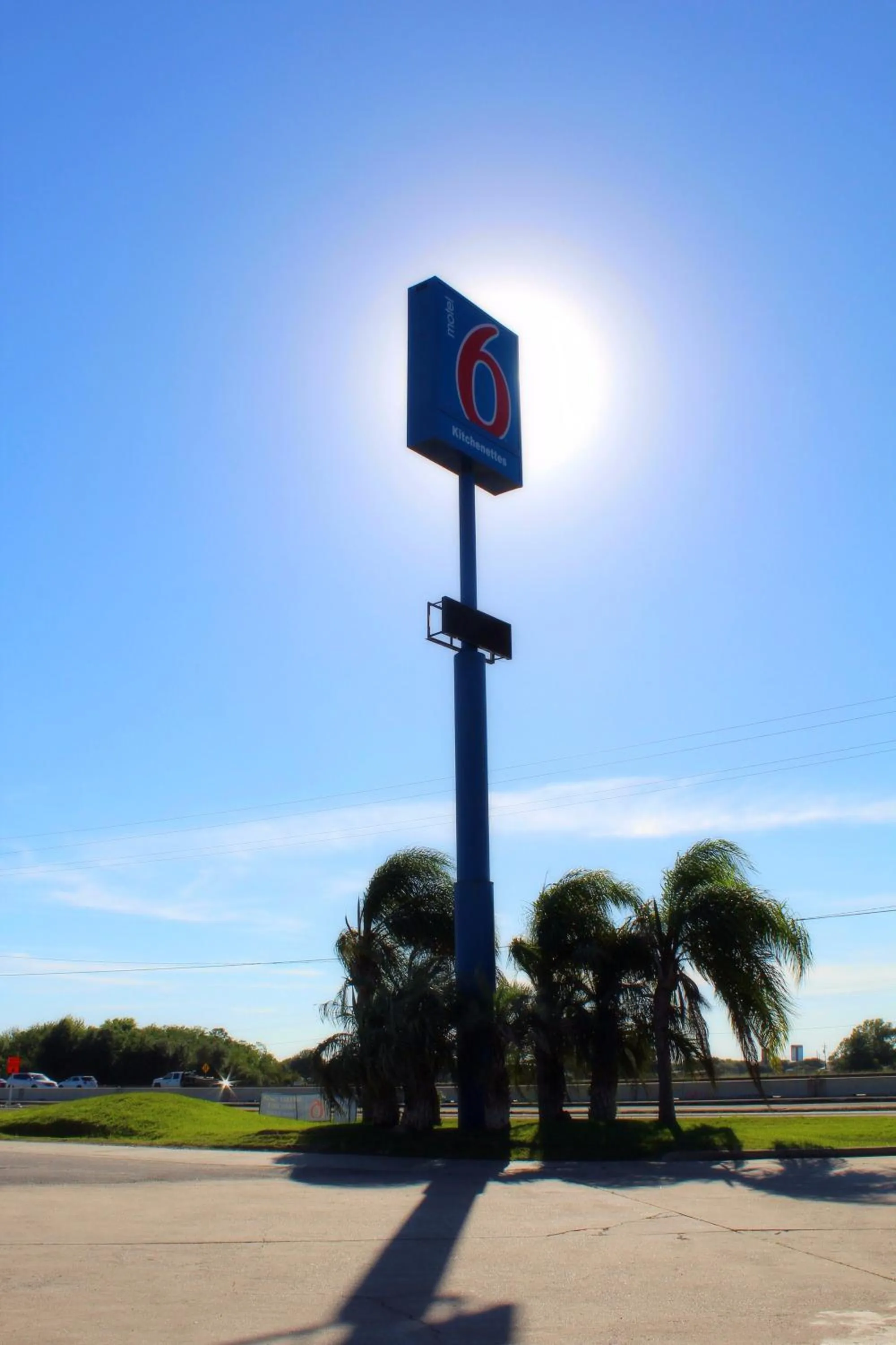 Property building in Motel 6-Winnie, TX