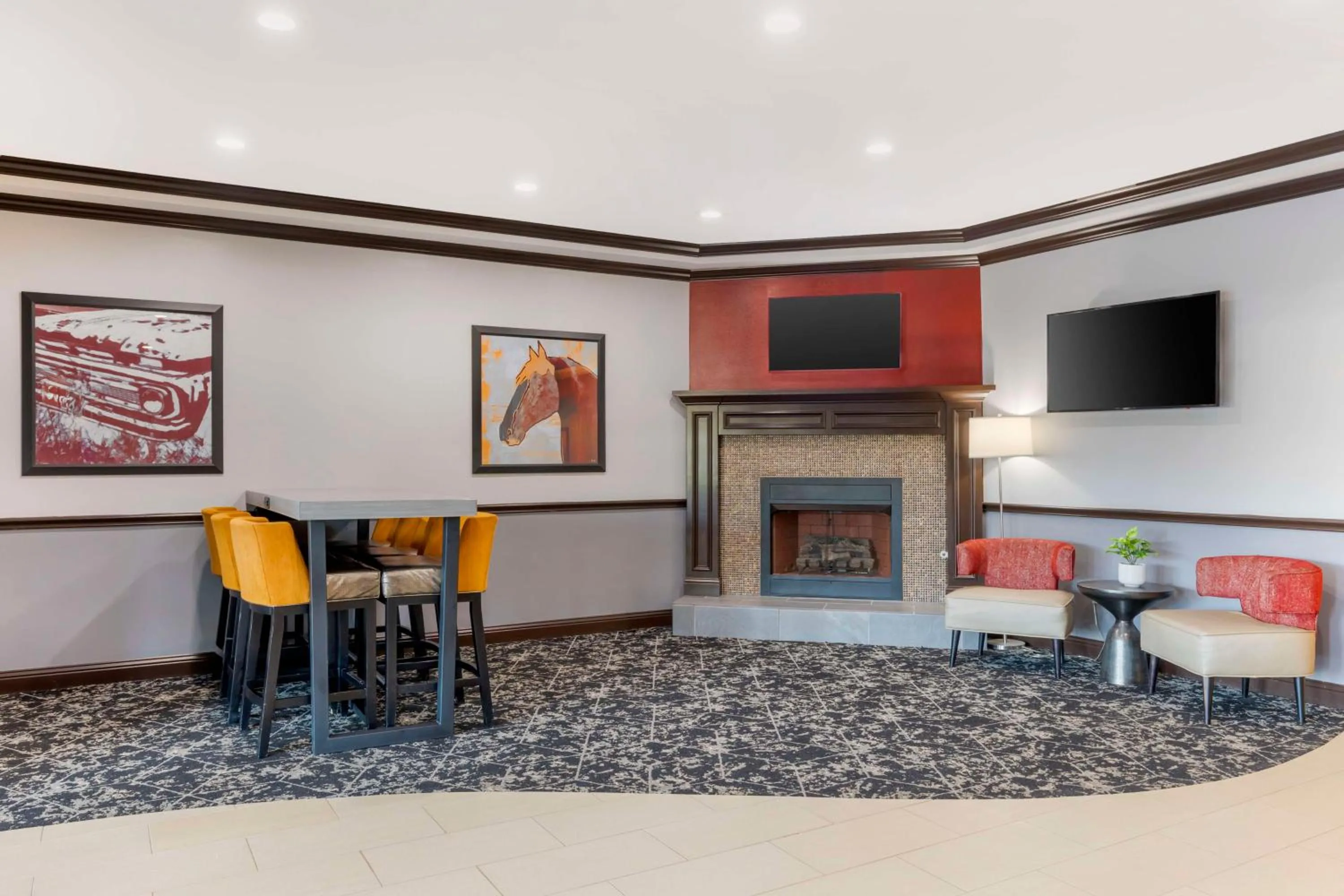 Lobby or reception in Best Western Carthage Inn & Suites
