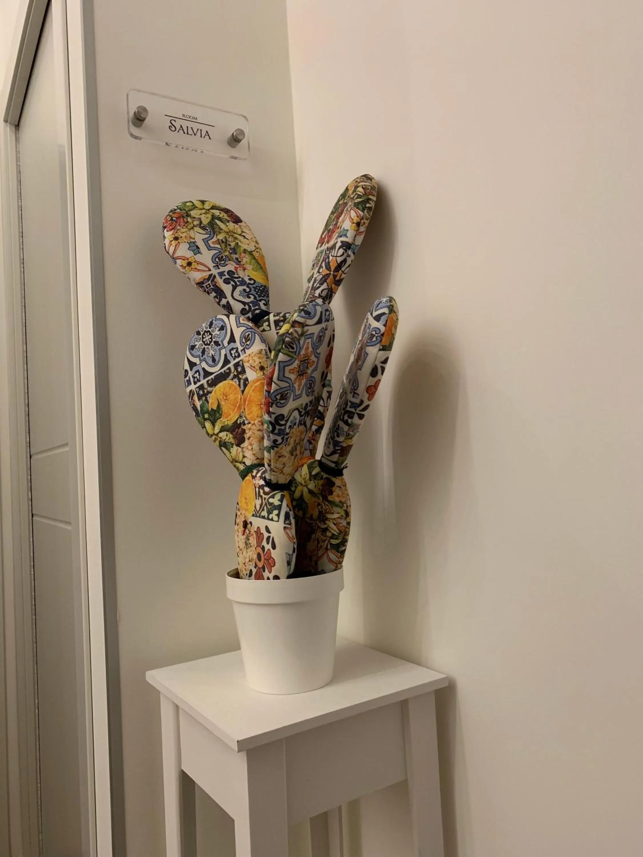 Decorative detail in BeB L'ALLORO