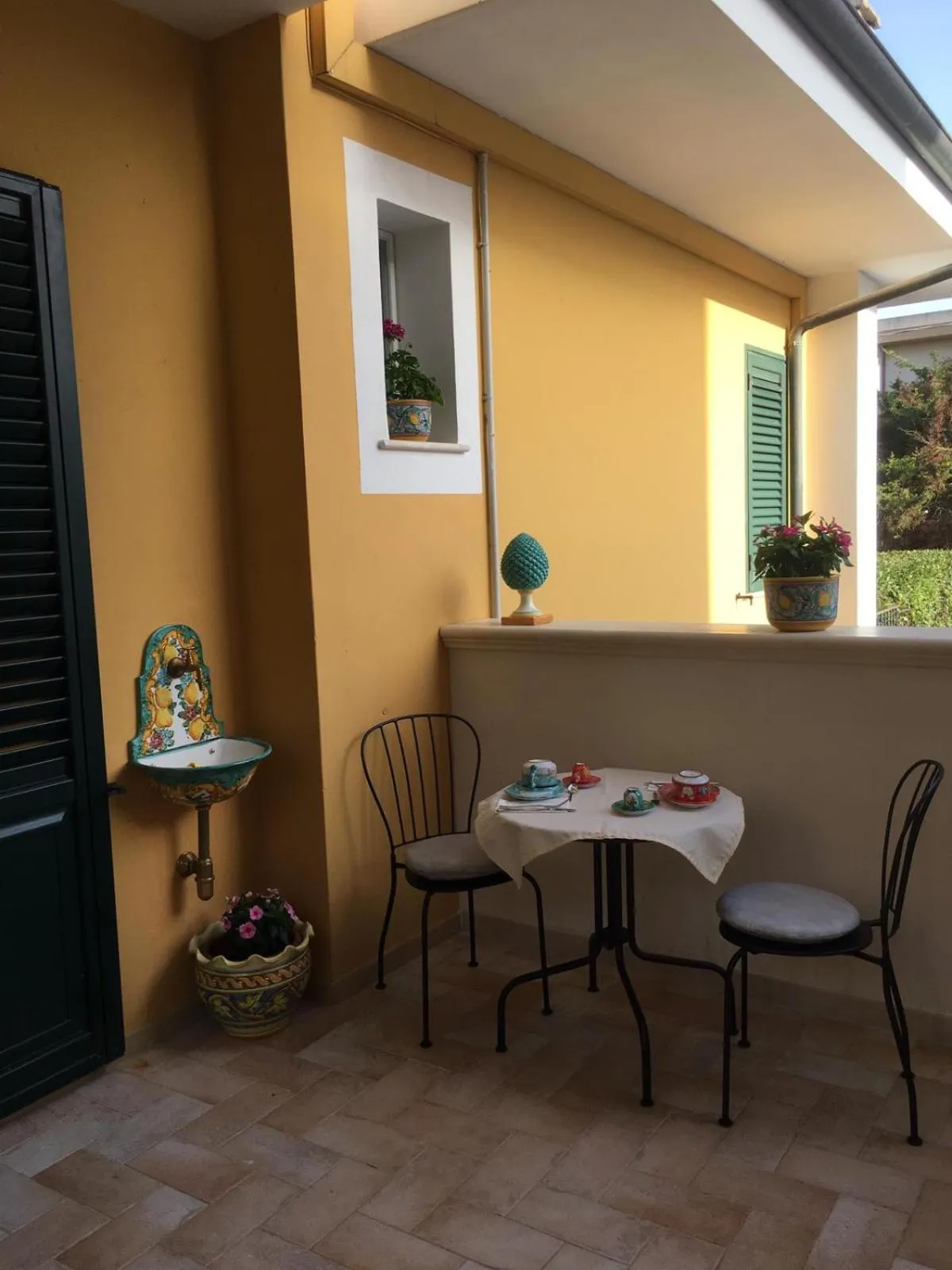 Dining area in BeB L'ALLORO