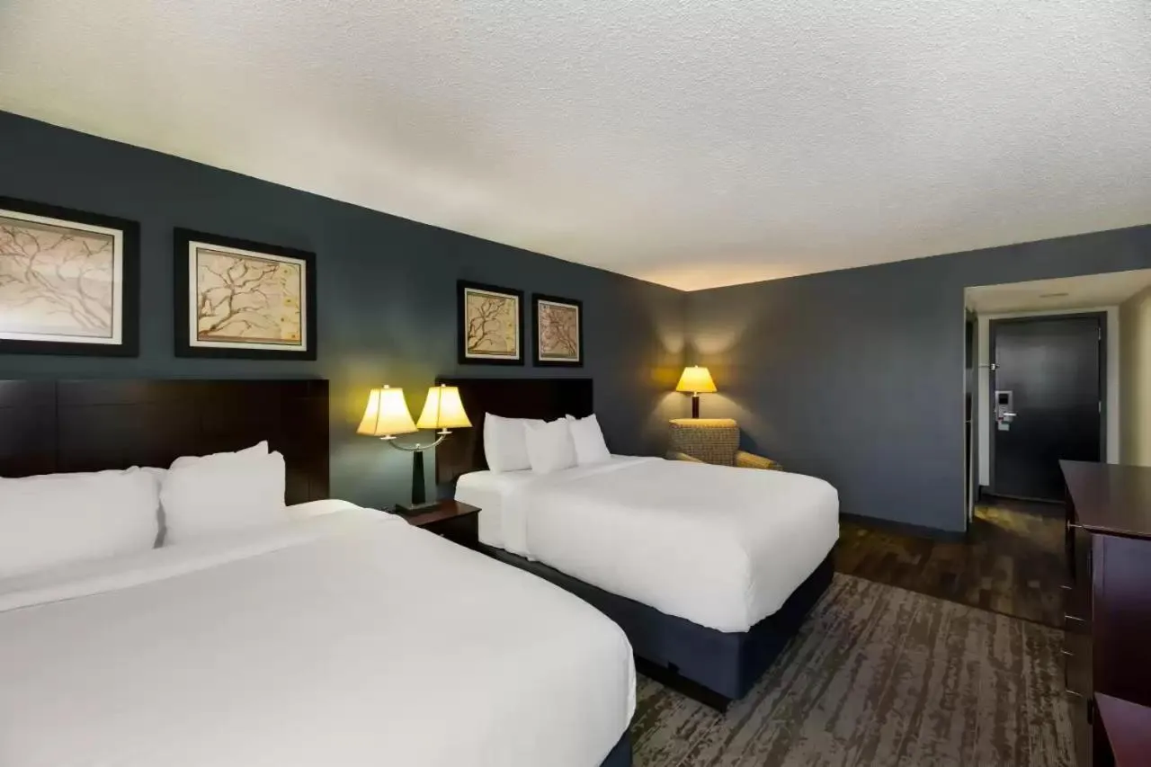 Bed in Clarion Hotel San Angelo near Convention Center