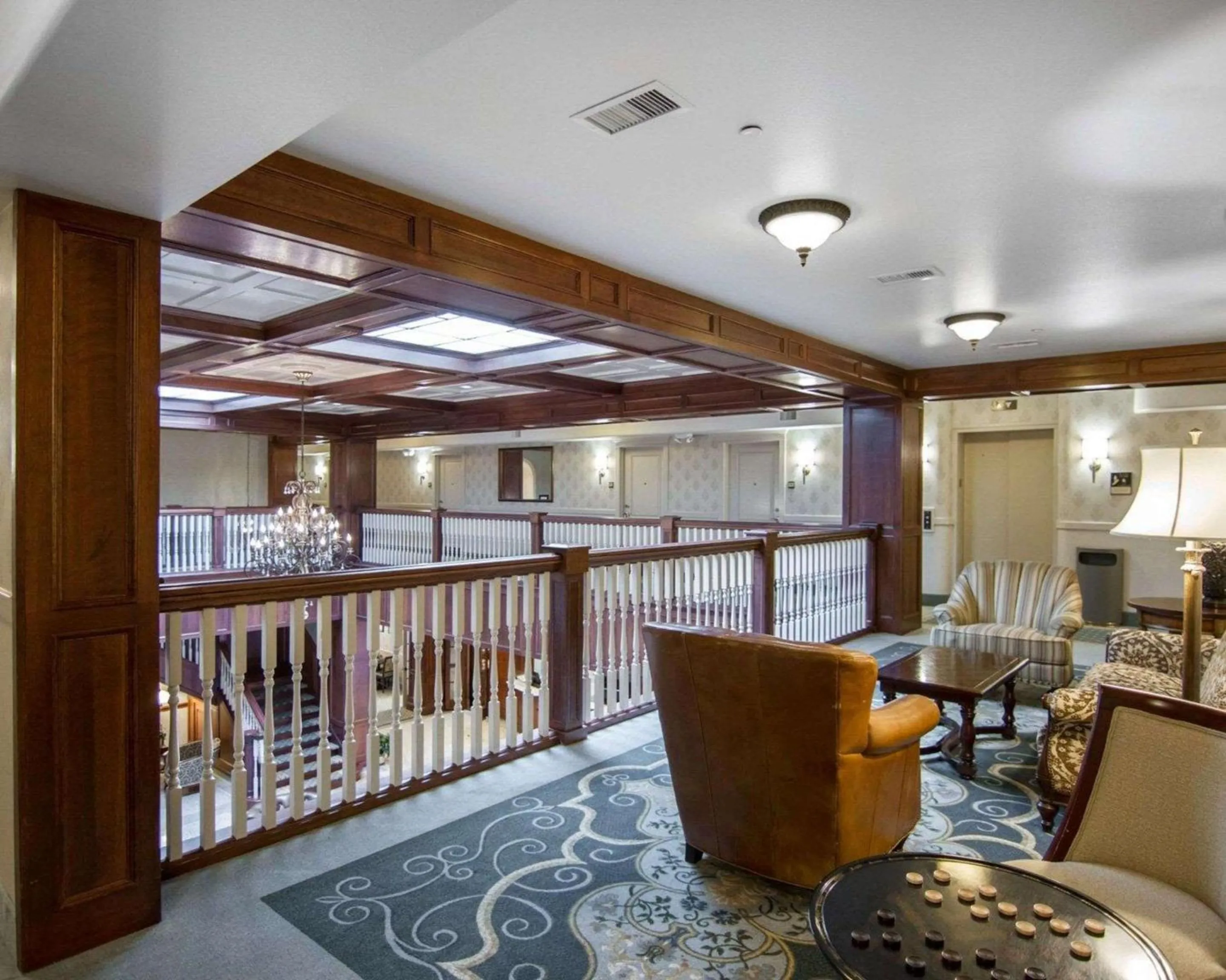 Lobby or reception in Liberty Hotel, an Ascend Collection Hotel