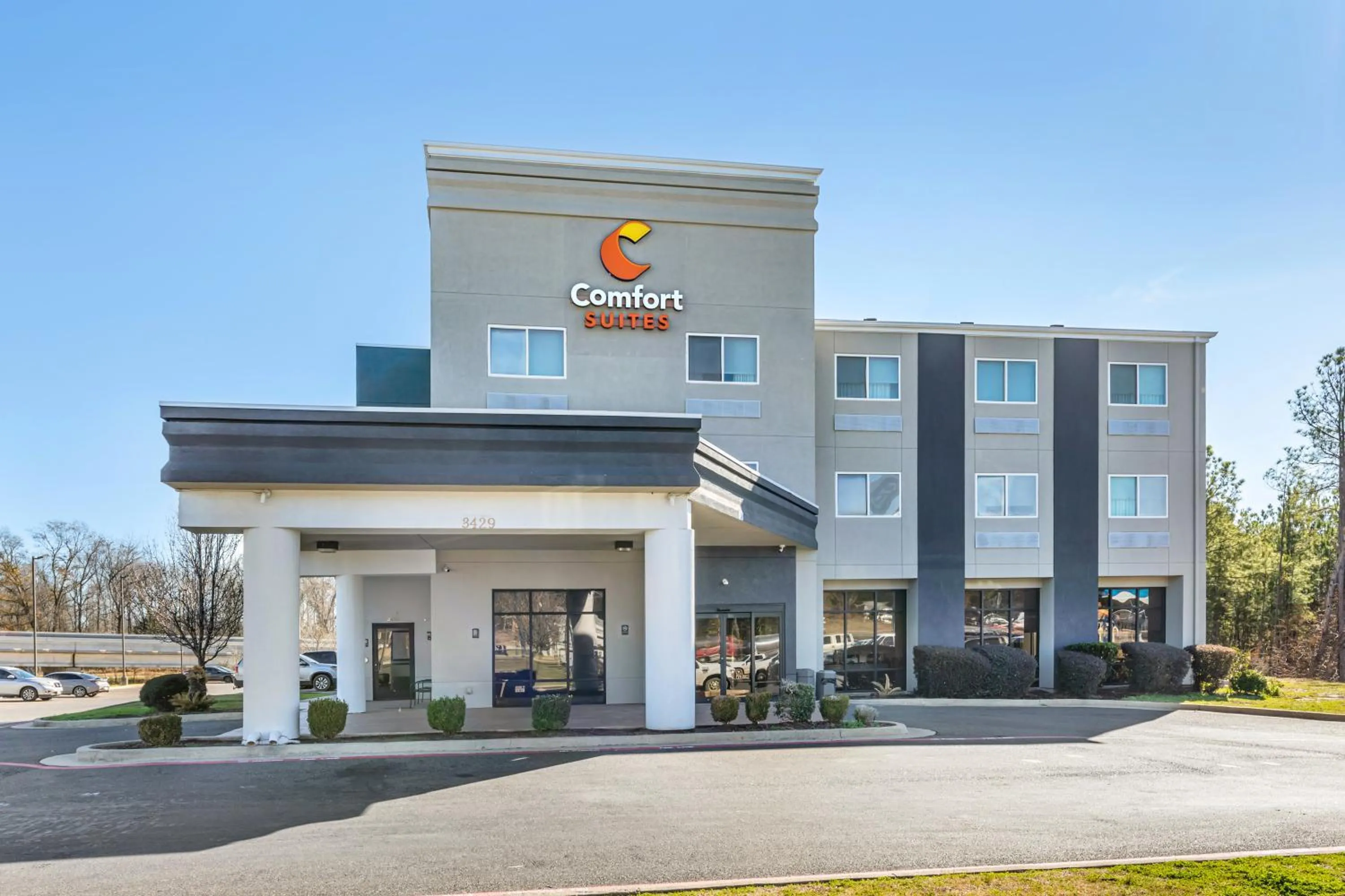 Property building in Comfort Suites Nacogdoches