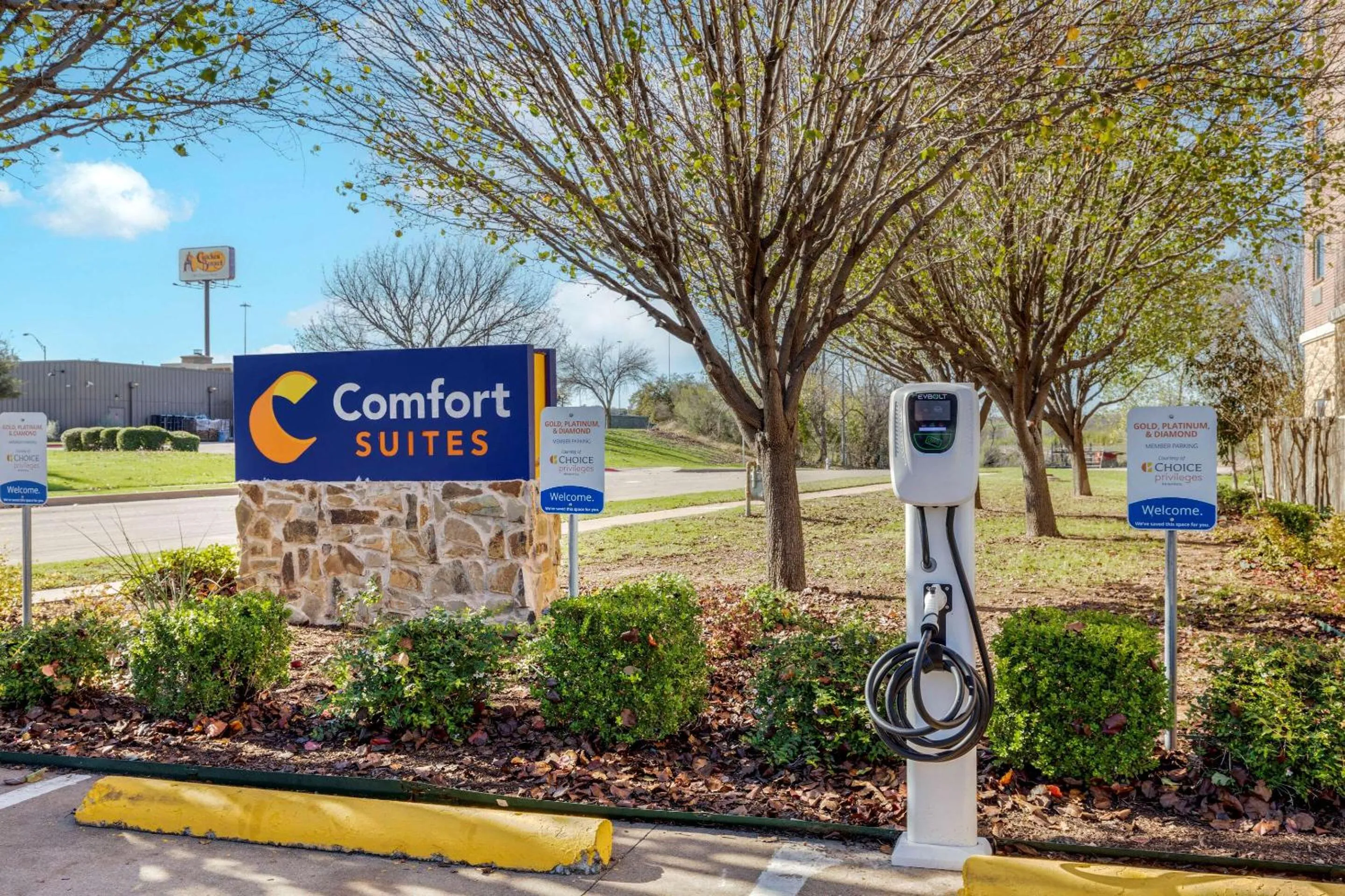 Property building in Comfort Suites Benbrook - Fort Worth Southwest