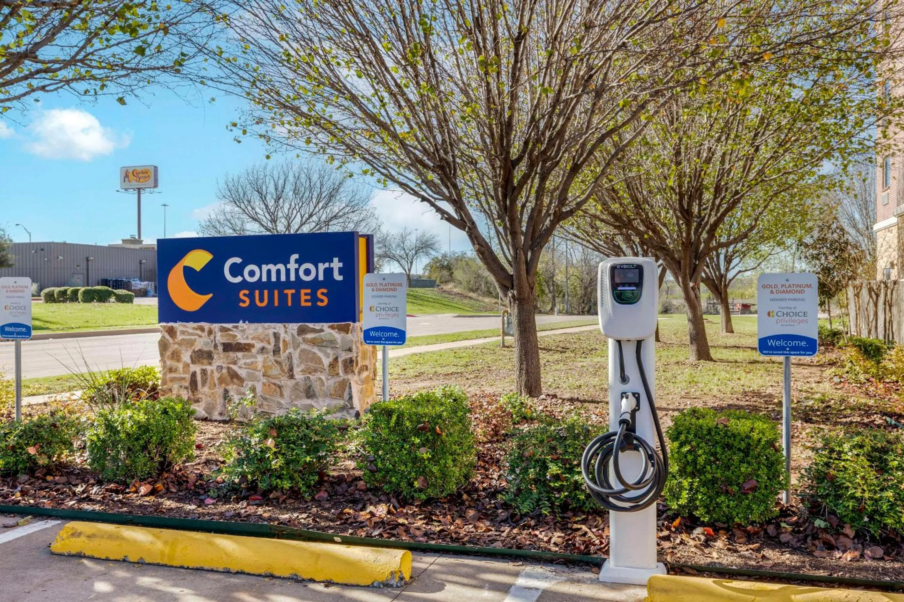 Property building in Comfort Suites Benbrook - Fort Worth Southwest