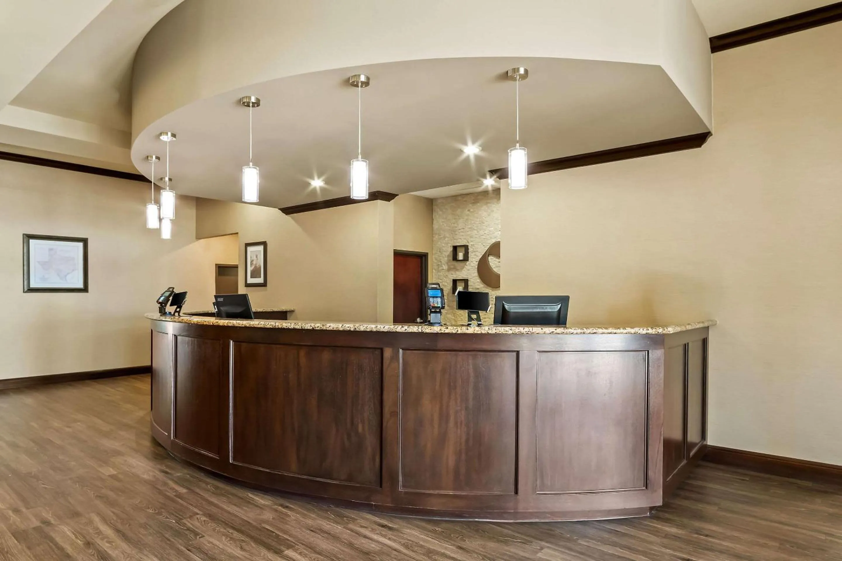 Lobby or reception in Comfort Suites Frisco