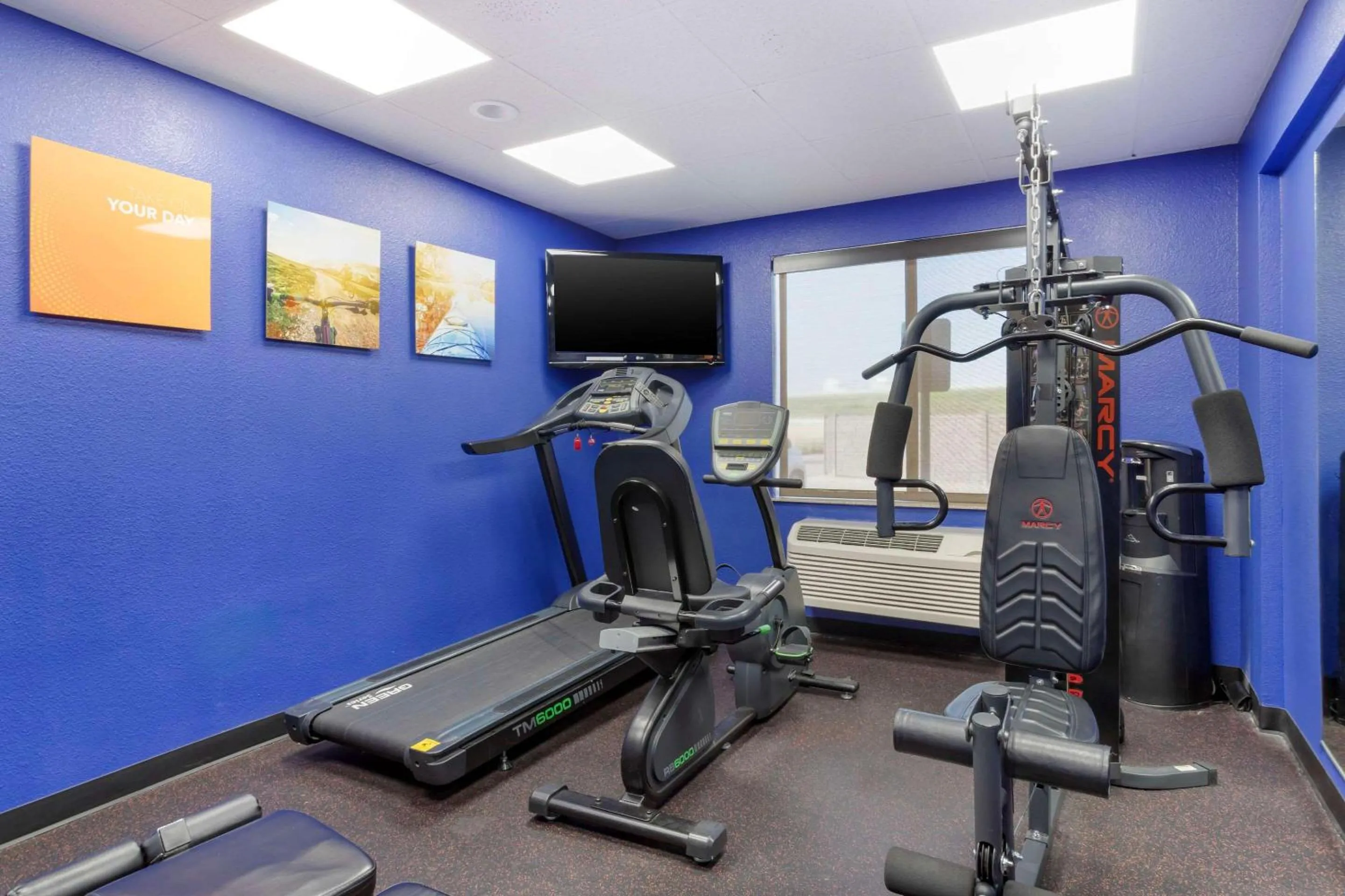 Fitness centre/facilities in Comfort Inn Orange I-10
