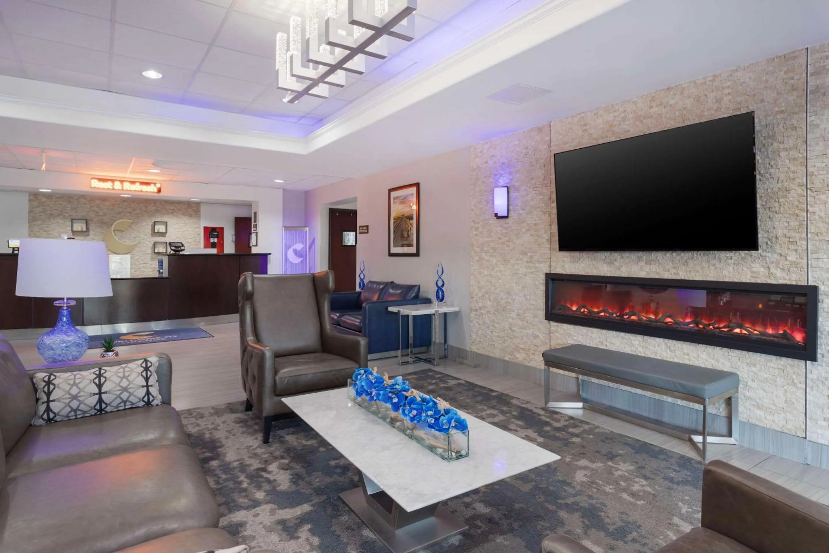 Lobby or reception in Comfort Inn Orange I-10