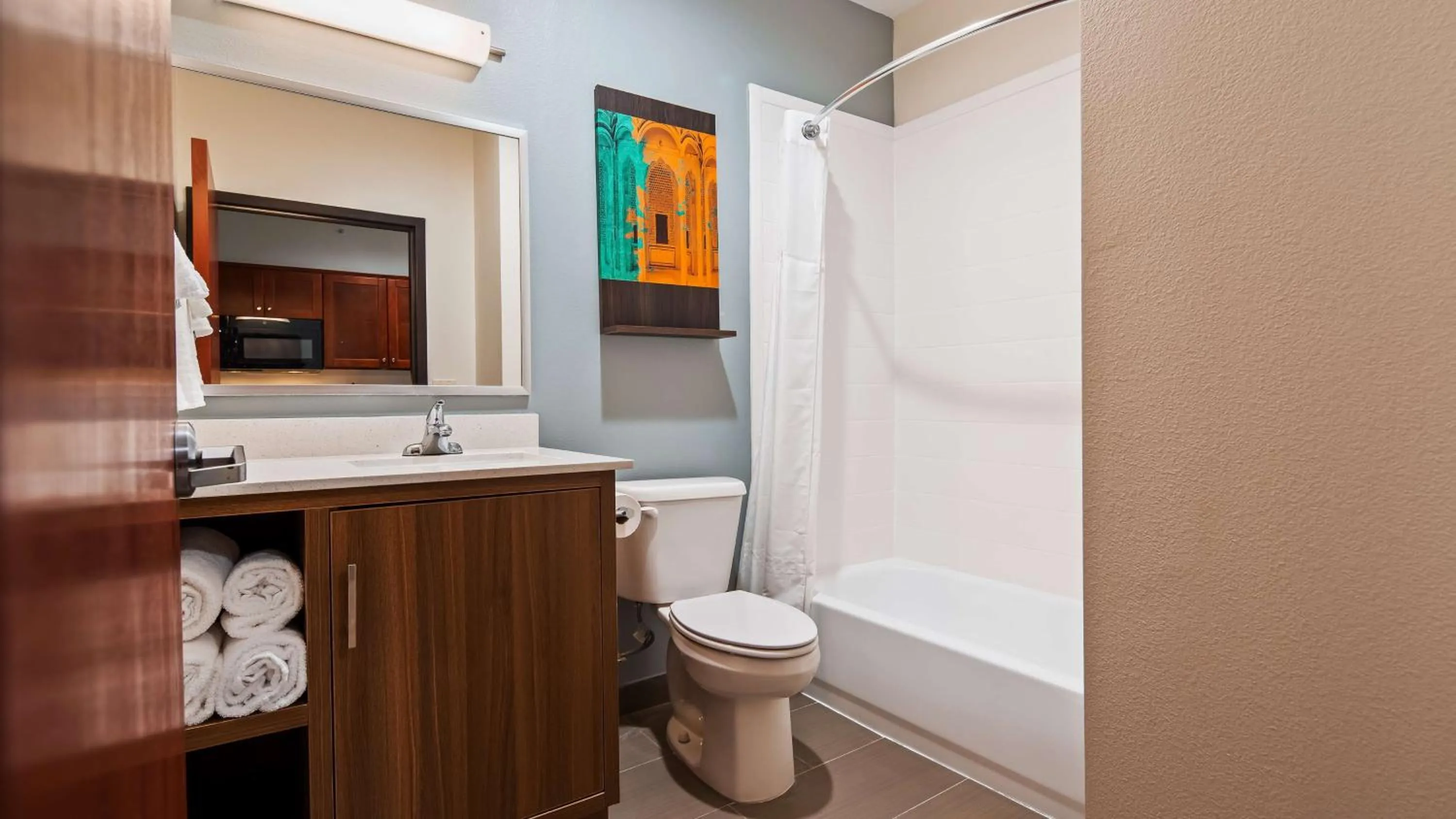 Bathroom in Best Western Ingleside Inn & Suites